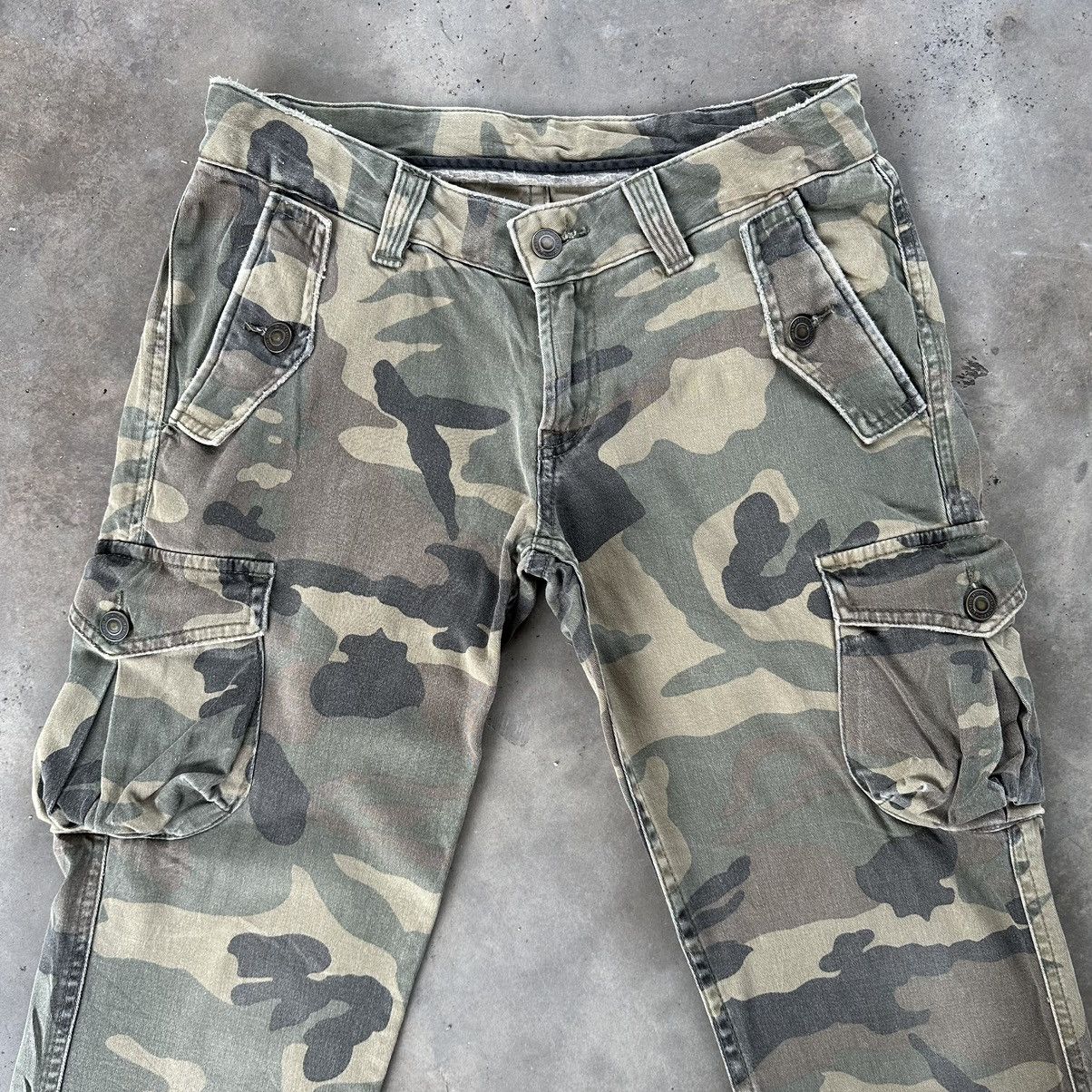 Japanese Brand Vintage Japanese Japan Camo Faded Tactical Cargo Pants Size US 29 - 2 Thumbnail