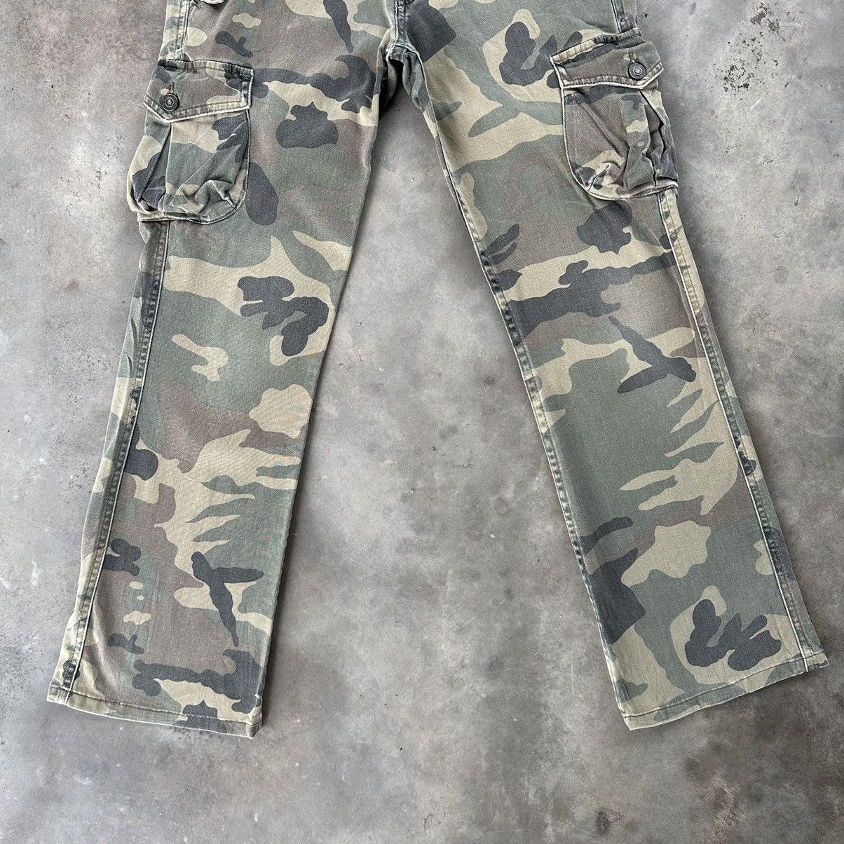 Japanese Brand Vintage Japanese Japan Camo Faded Tactical Cargo Pants Size US 29 - 5 Thumbnail