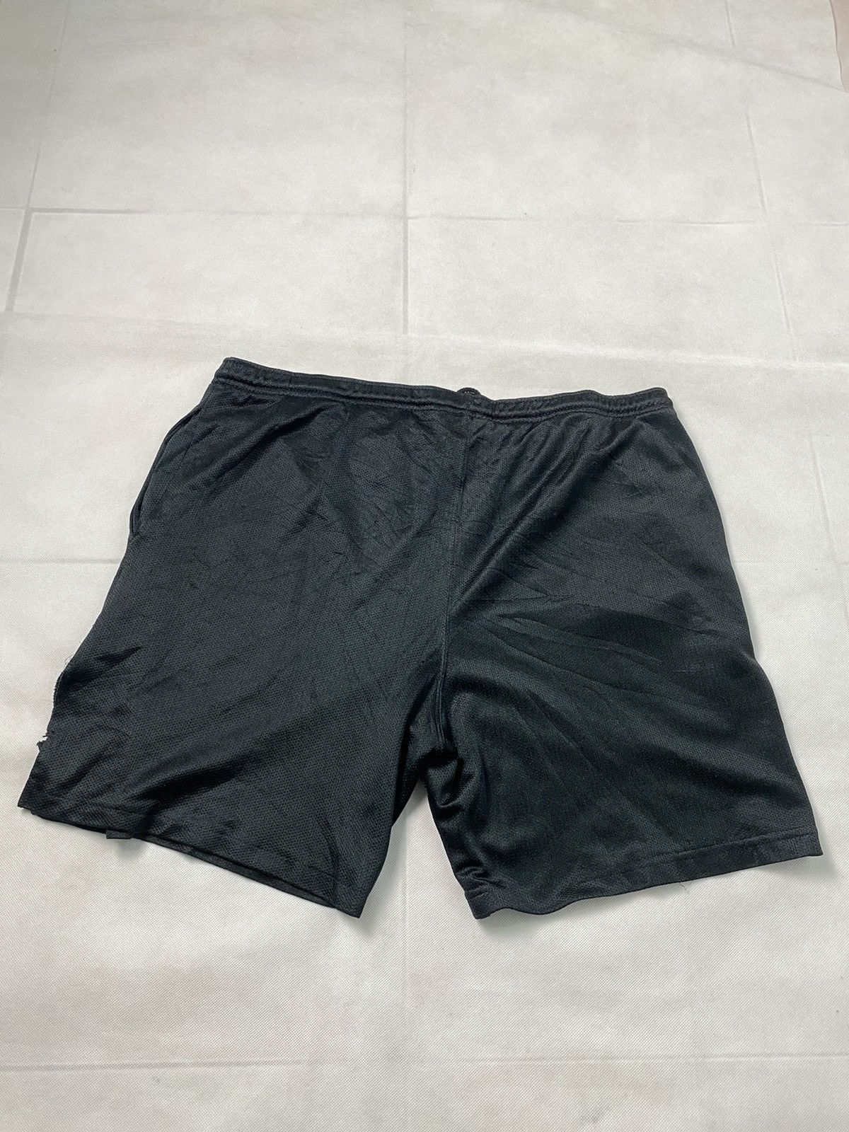 Reebok × Vintage Vintage Reebok x Raiders Short Pant Size US 35 - 9 Thumbnail