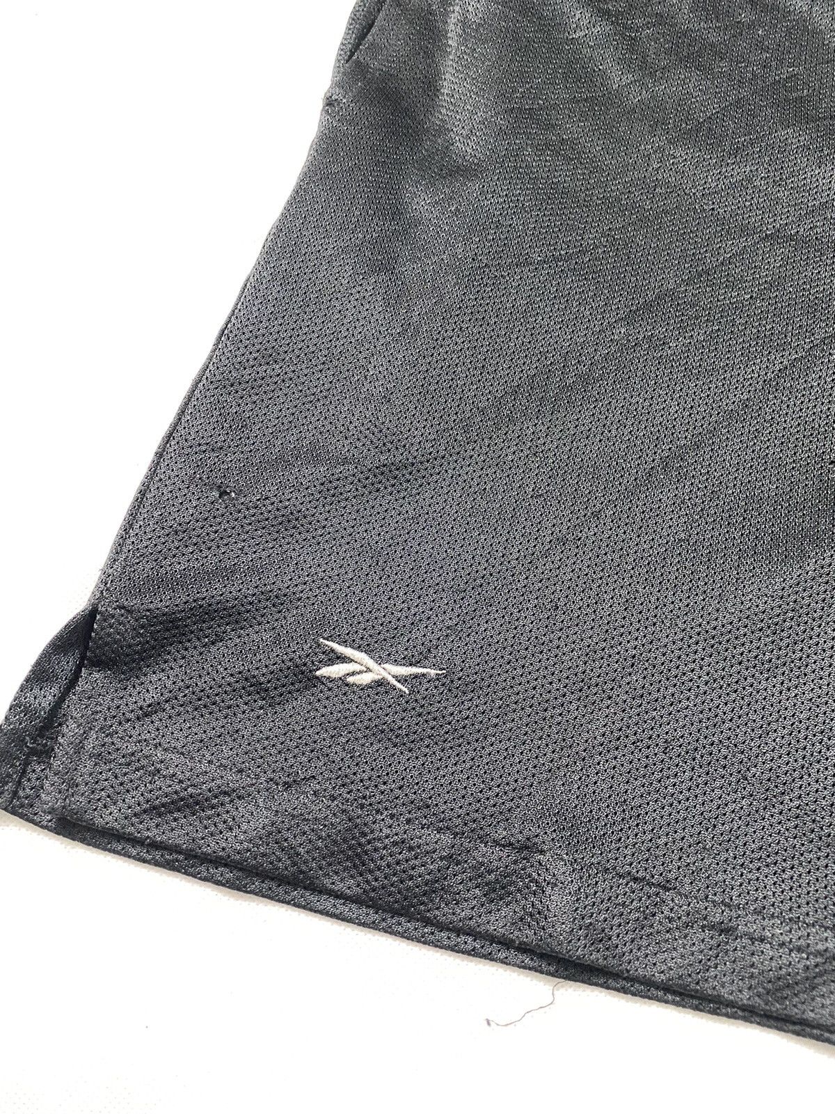 Reebok × Vintage Vintage Reebok x Raiders Short Pant Size US 35 - 3 Thumbnail