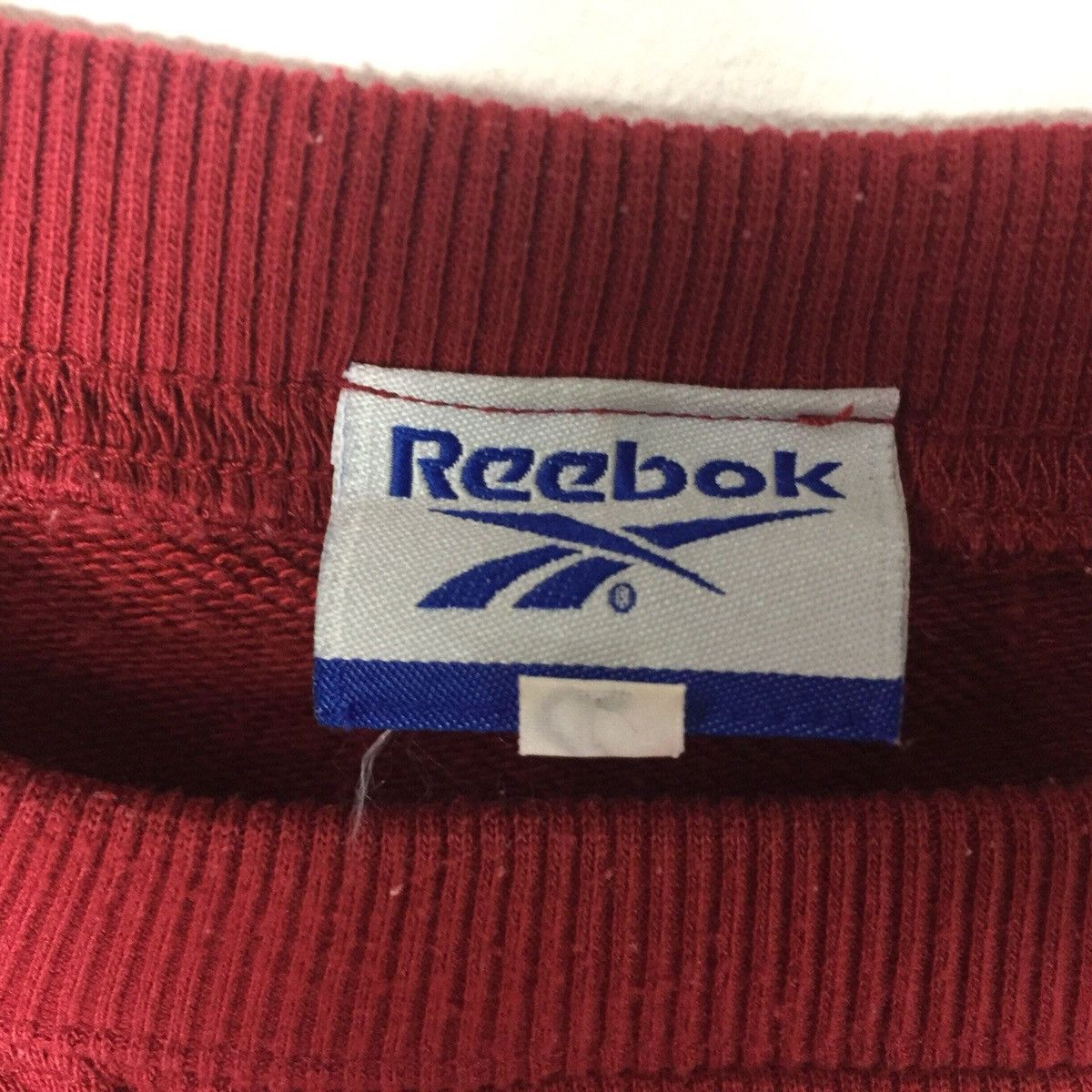 Reebok Vintage Reebok Sweatshirt Crewneck Jumper Sportwear Size US L / EU 52-54 / 3 - 3 Thumbnail
