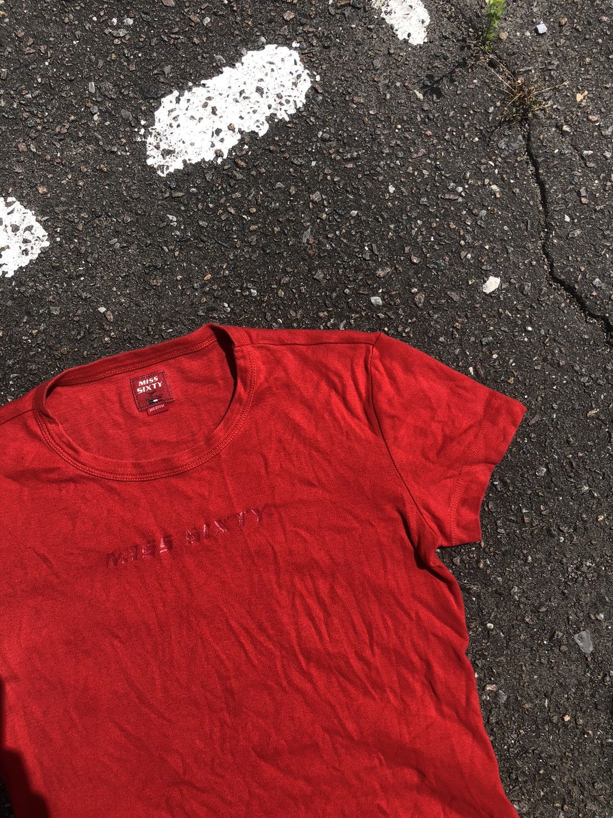 Miss Sixty × Vintage Vintage Y2K Miss Sixty Big Logo T Shirt Size M / US 6-8 / IT 42-44 - 1 Thumbnail