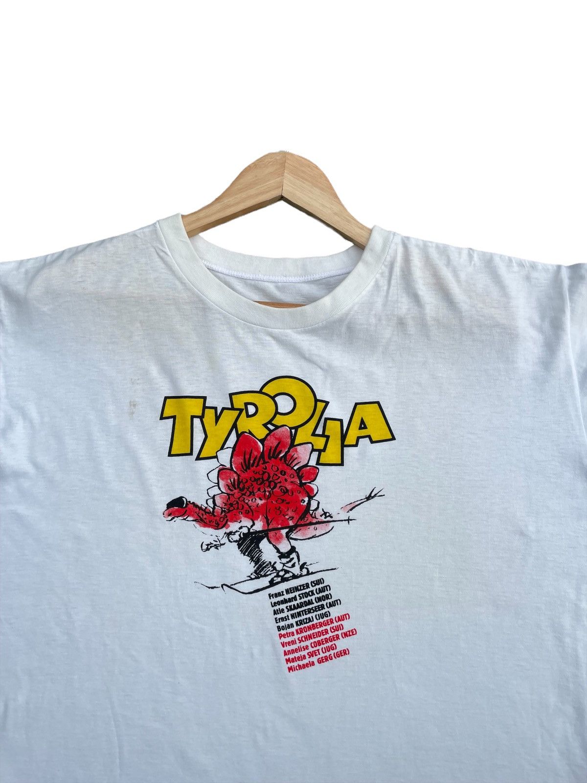 Vintage Vintage Tyrolia Stegosaurus Ski Tshirt Size US L / EU 52-54 / 3 - 5 Thumbnail