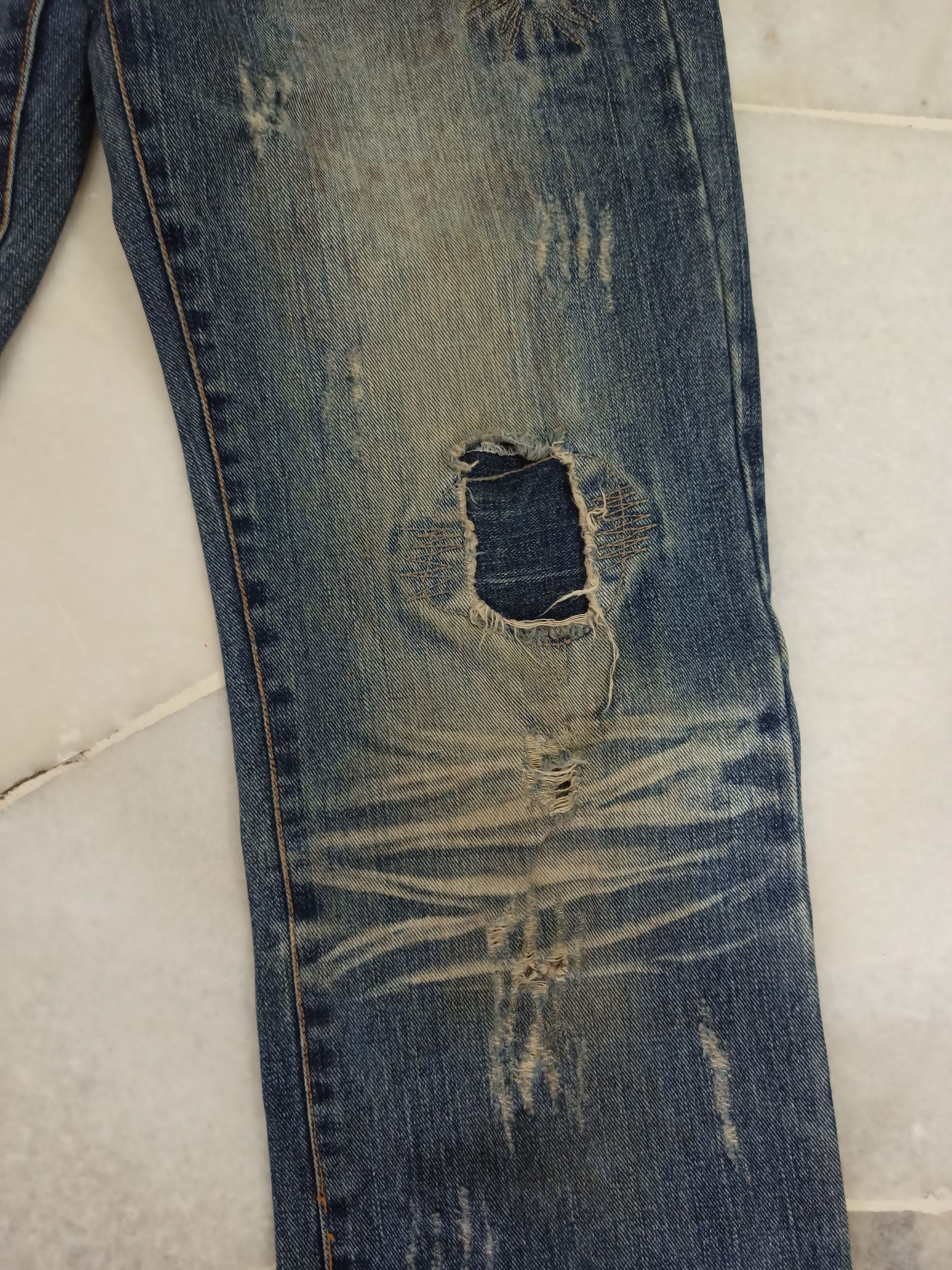 Japanese Brand Japanese Aegnoir Distressed Mud Wash Faded Jeans Size US 30 / EU 46 - 6 Thumbnail