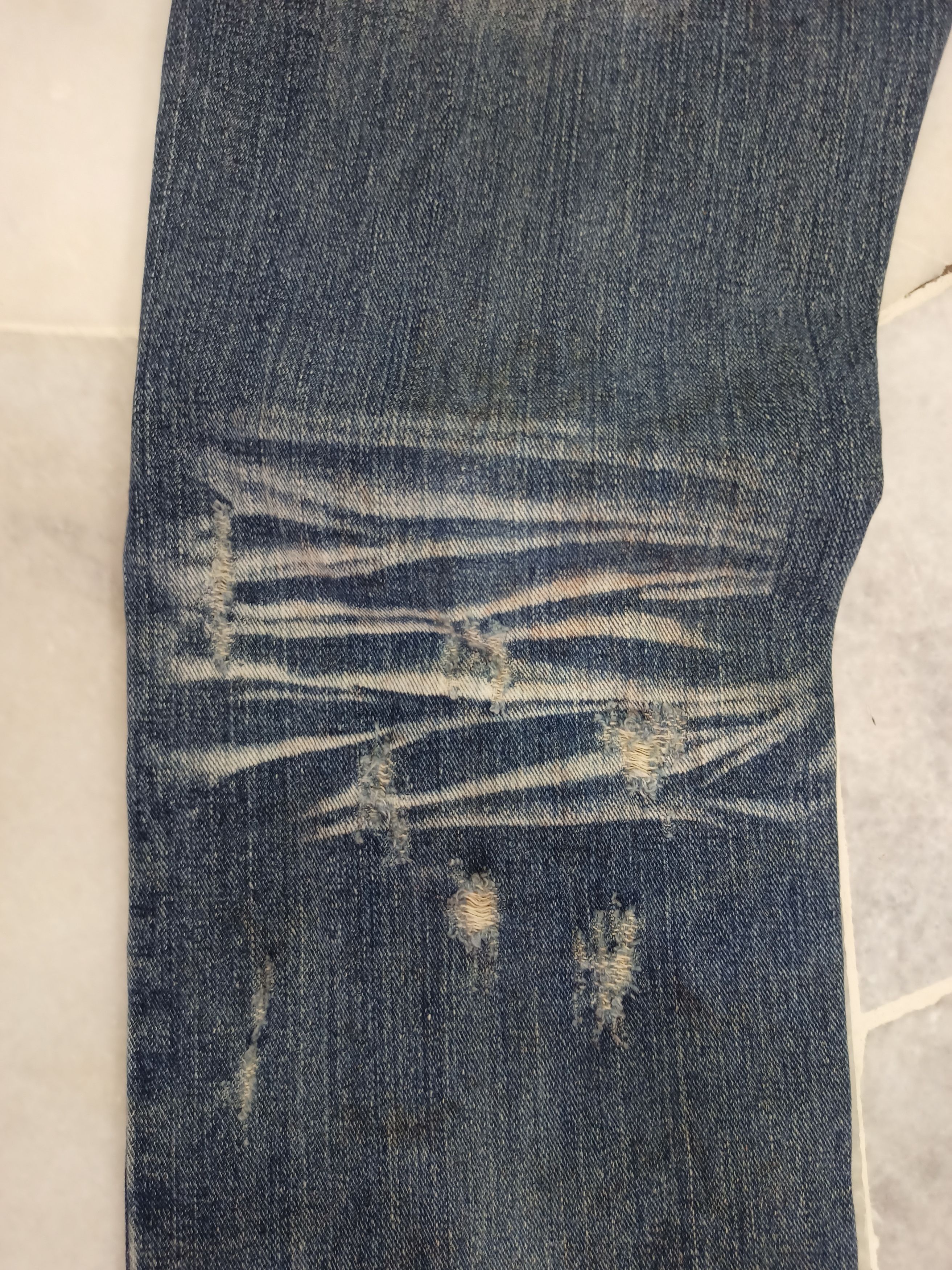 Japanese Brand Japanese Aegnoir Distressed Mud Wash Faded Jeans Size US 30 / EU 46 - 16 Thumbnail