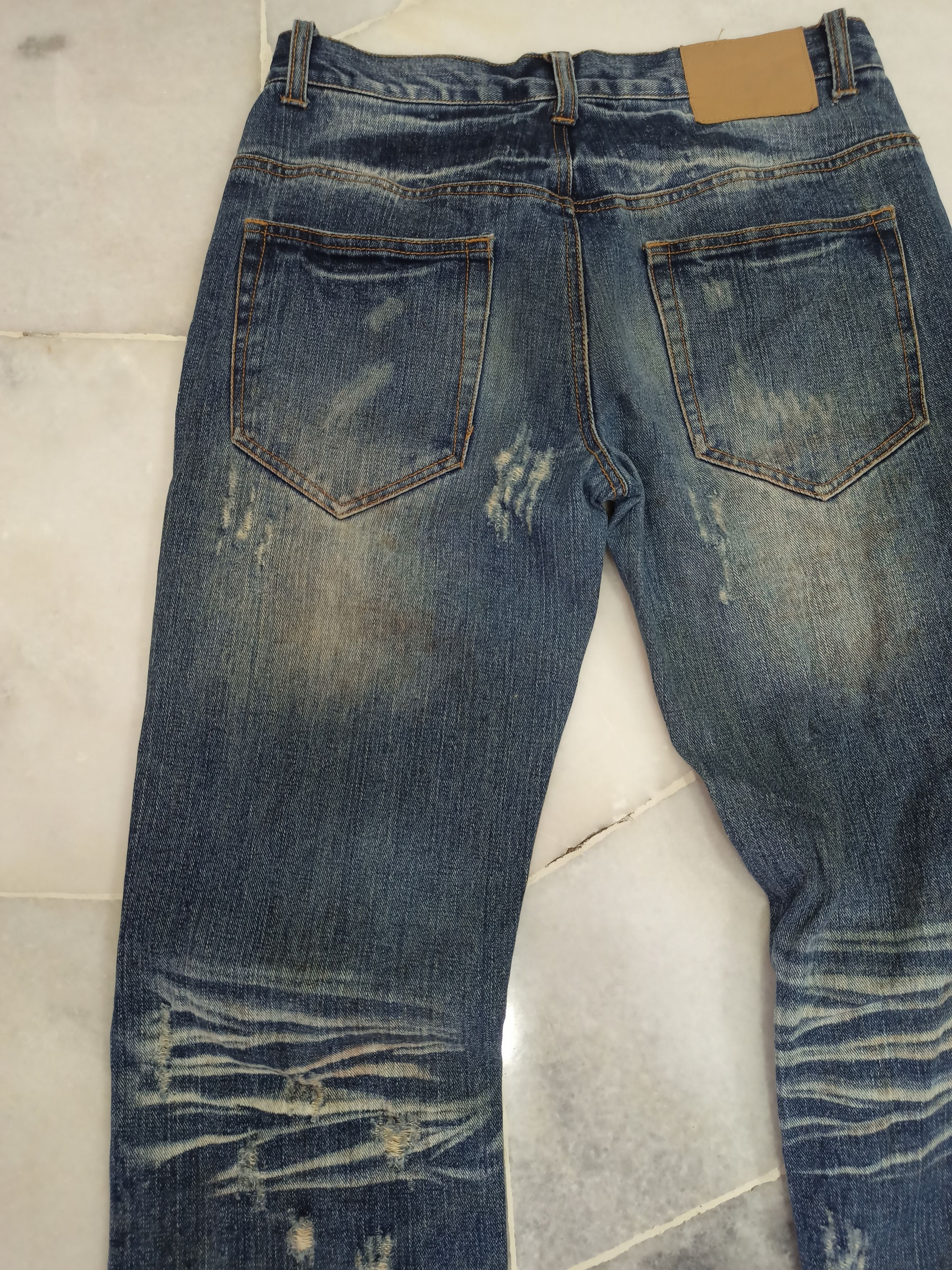 Japanese Brand Japanese Aegnoir Distressed Mud Wash Faded Jeans Size US 30 / EU 46 - 15 Thumbnail