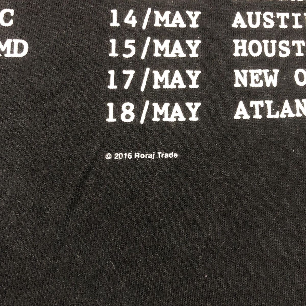 Band Tees Rihanna Tour 2016 T Shirt Size US M / EU 48-50 / 2 - 5 Thumbnail