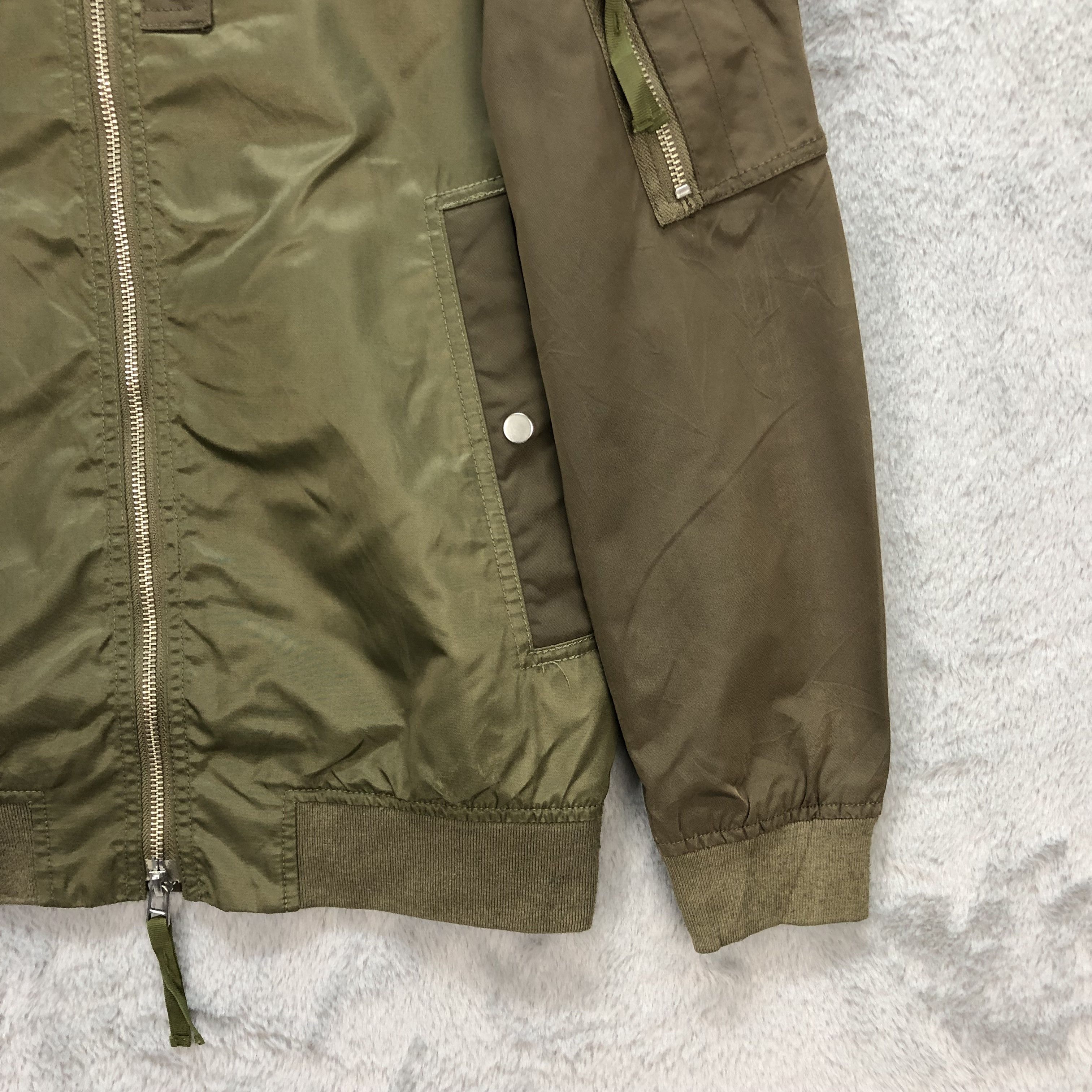 Edifice Japan 417 BY EDIFICE OLIVE GREEN BOMBER JACKET #5886-212 Size US S / EU 44-46 / 1 - 5 Thumbnail