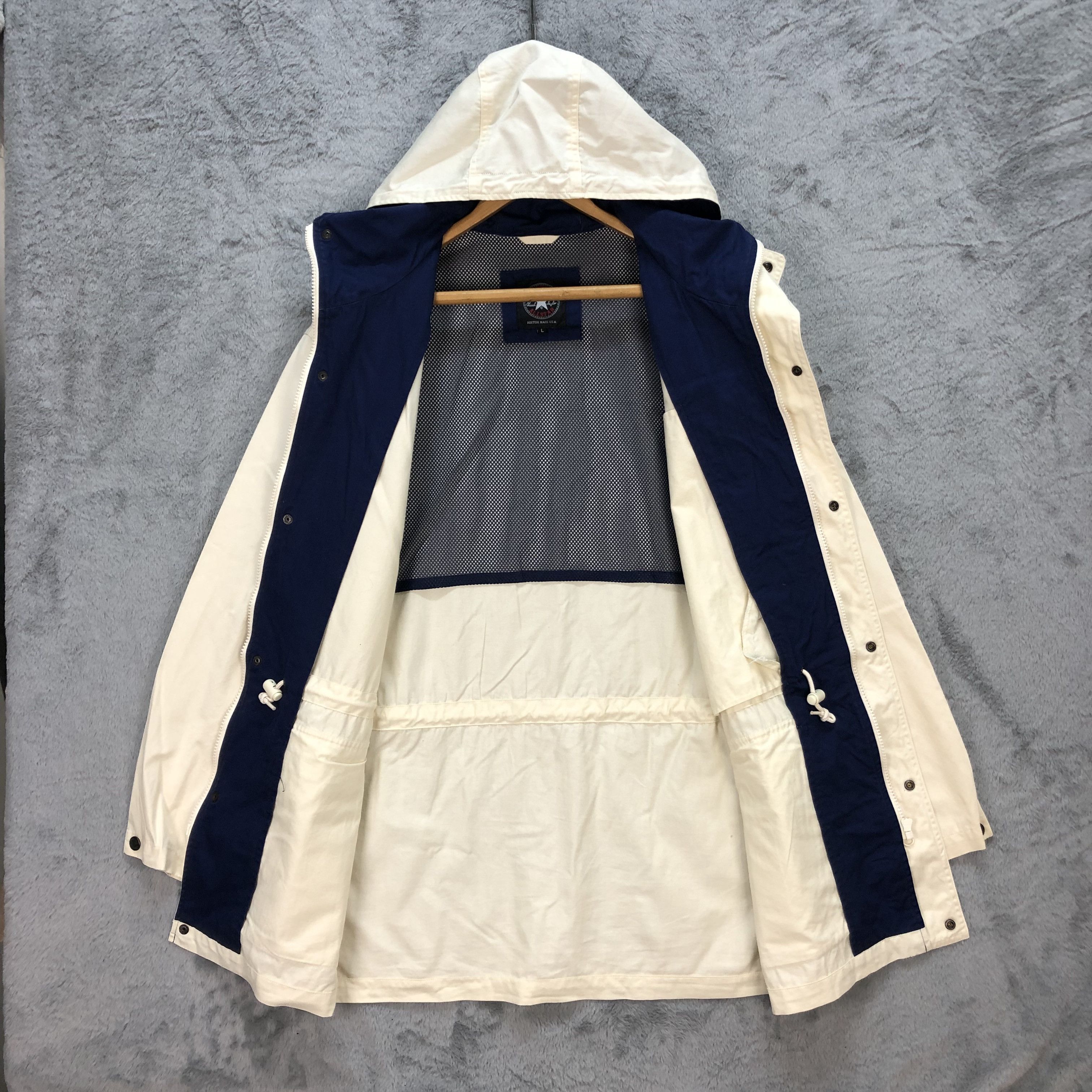 Converse VINTAGE CONVERSE ALL STAR WHITE PARKA #5905-43 Size US L / EU 52-54 / 3 - 9 Thumbnail