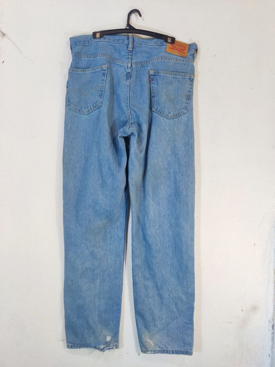 Levi's levis 550 relaxed fit light wash distressed denim Size US 39 - 1 Thumbnail