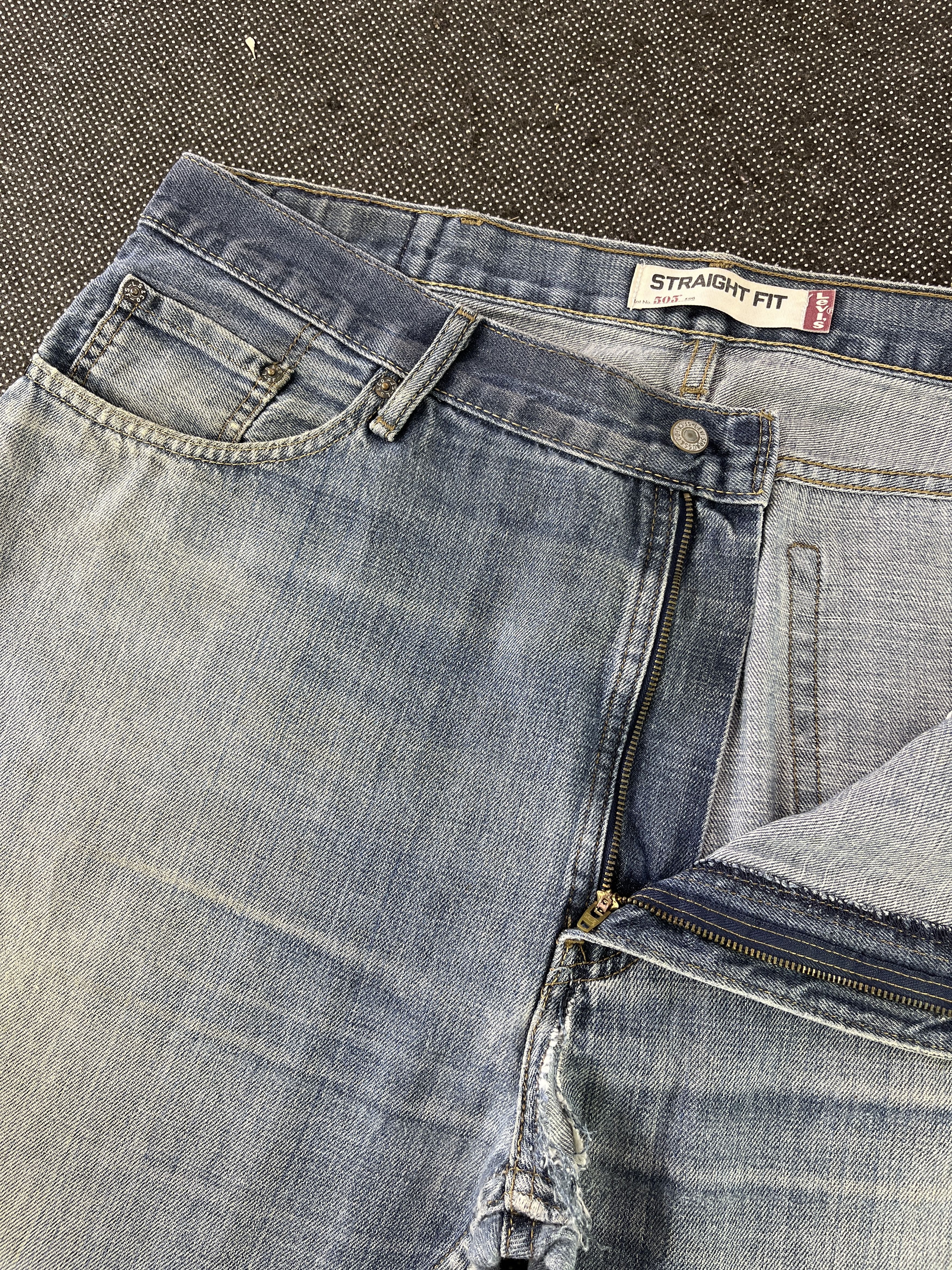 Levi's × Vintage Vintage Rusty Distressed Levis 505 Jeans - J356 Size US 41 - 6 Thumbnail