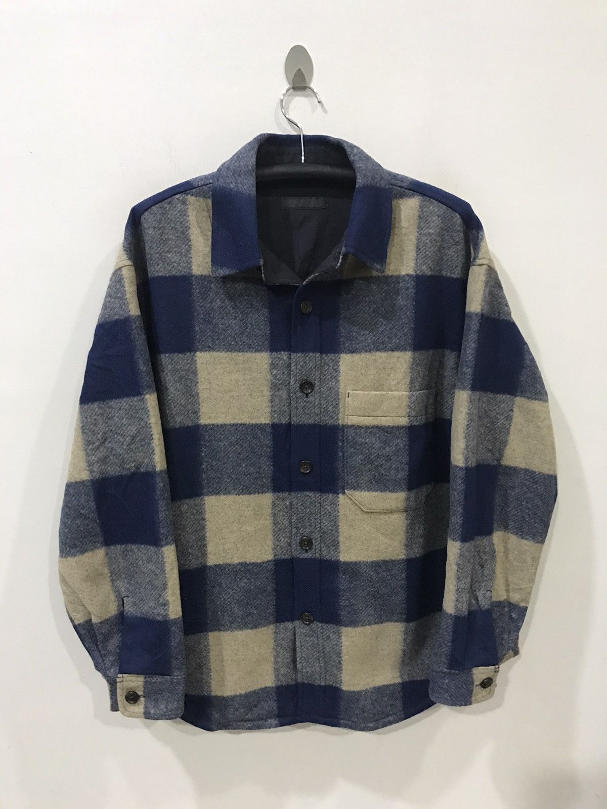 Uniqlo uniqlo Plaid Light Flannel Jacket | Grailed