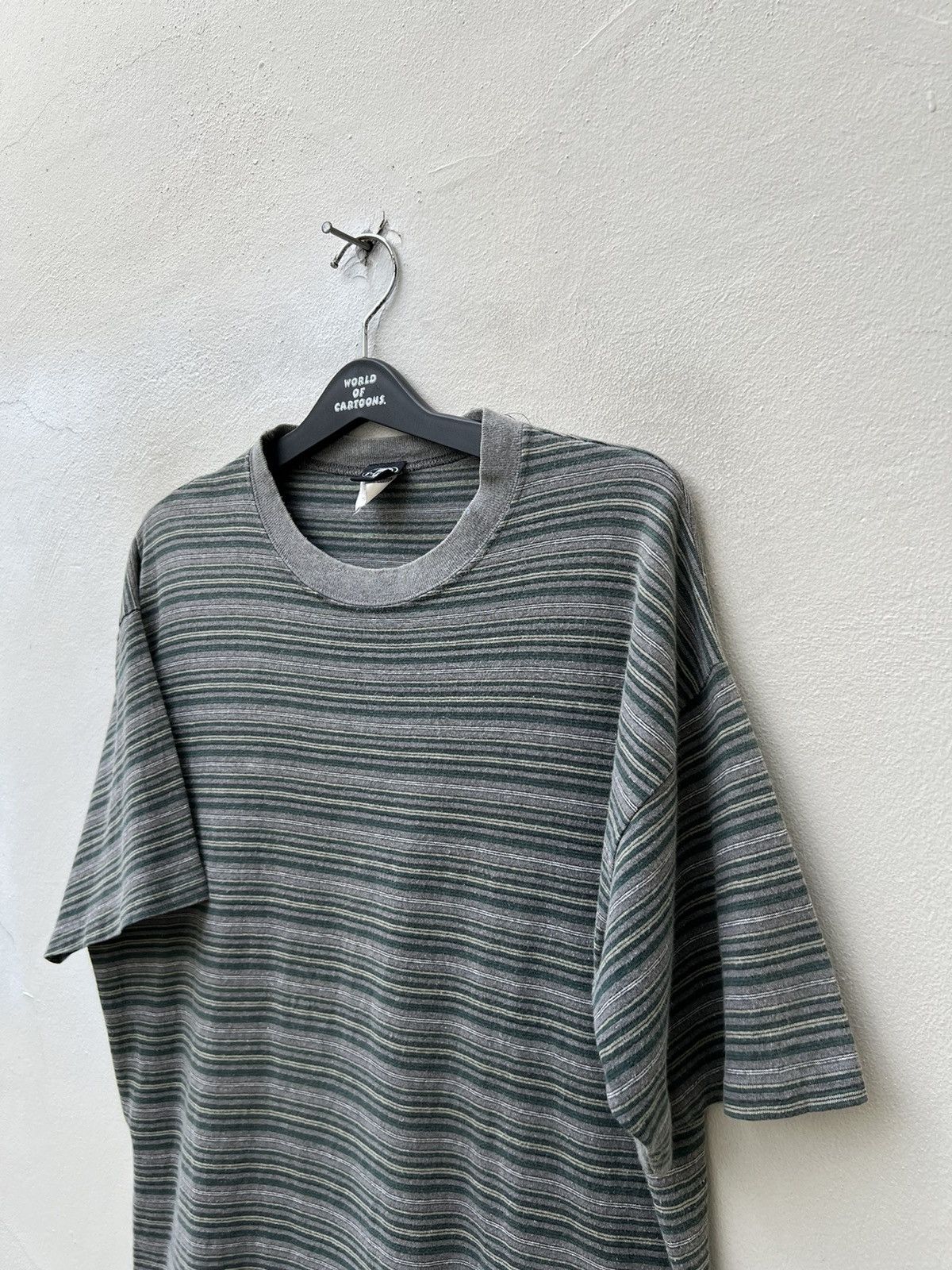 Vintage Vintage 90s R.N.Z California Stripe tee Grunge Skate Surf Size US L / EU 52-54 / 3 - 5 Thumbnail