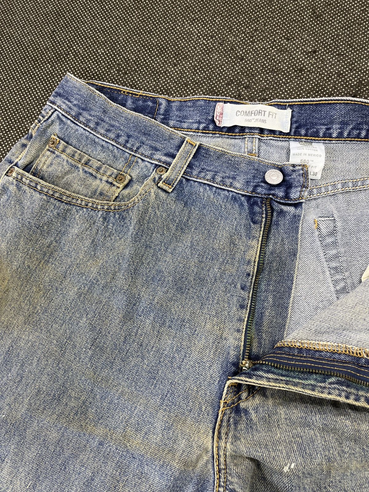 Levi's Vintage Levis 560 Dirty Wash Jeans - J693 Size US 34 / EU 50 - 8 Thumbnail