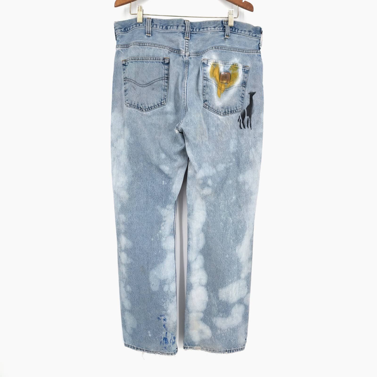 Carhartt × Vintage Vintage Carhartt Custom Painted Bleached Distressed Denim Size US 38 / EU 54 - 6 Thumbnail
