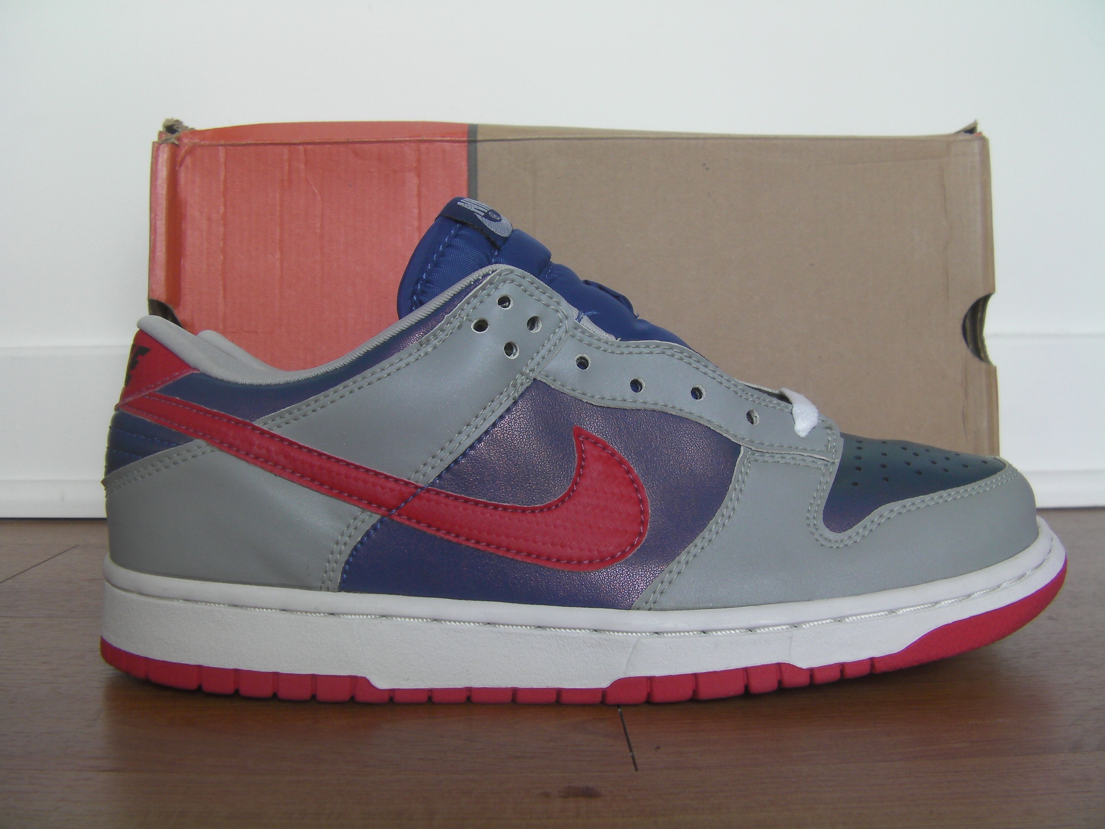 Nike Nike Dunk Low Pro B Hyper Blue/Samba Co.JP 2001 Size 9 Size US 9 / EU 42 - 1 Thumbnail
