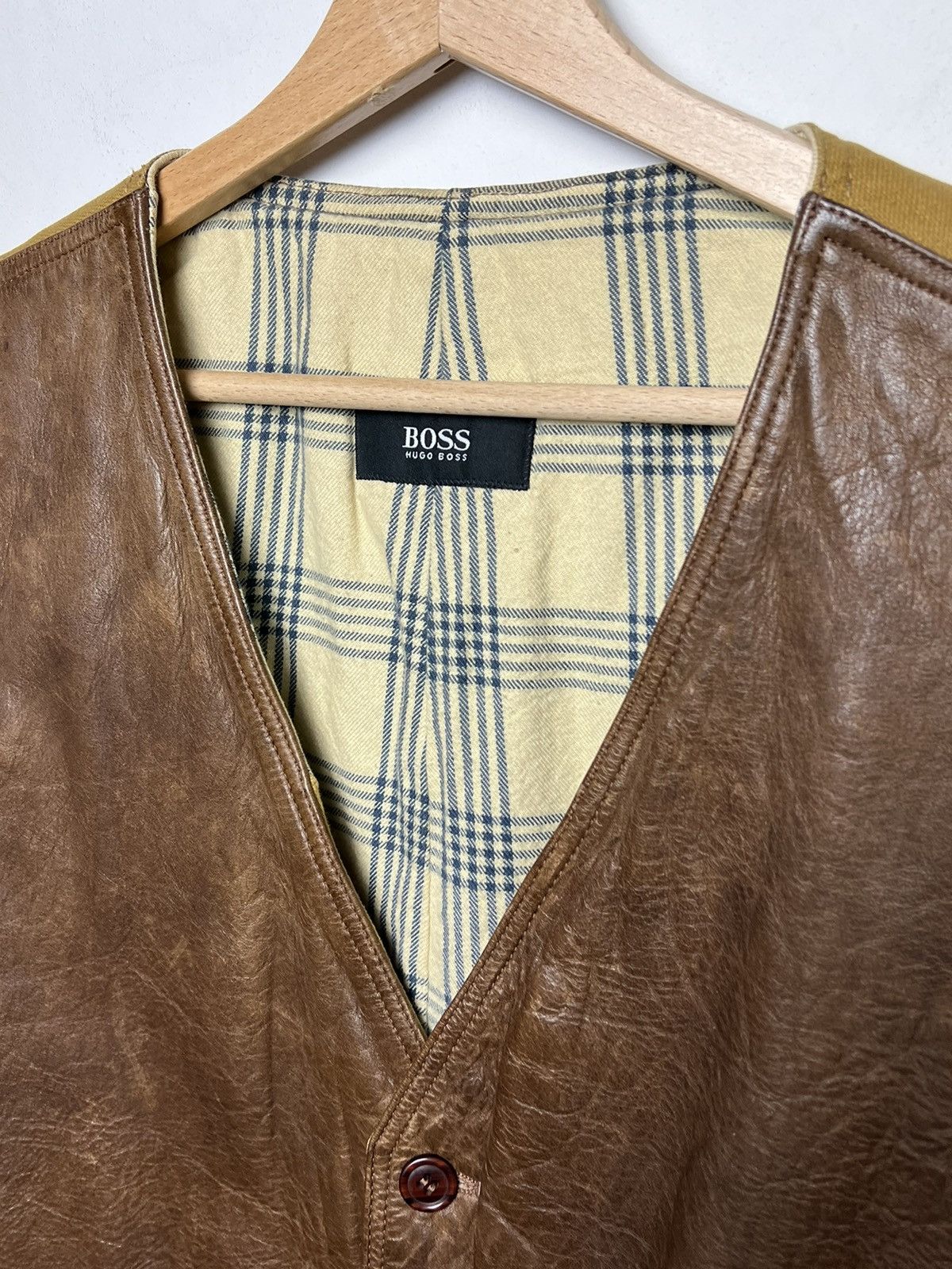 Hugo Boss hugo boss archive leather vest Size US L / EU 52-54 / 3 - 4 Thumbnail