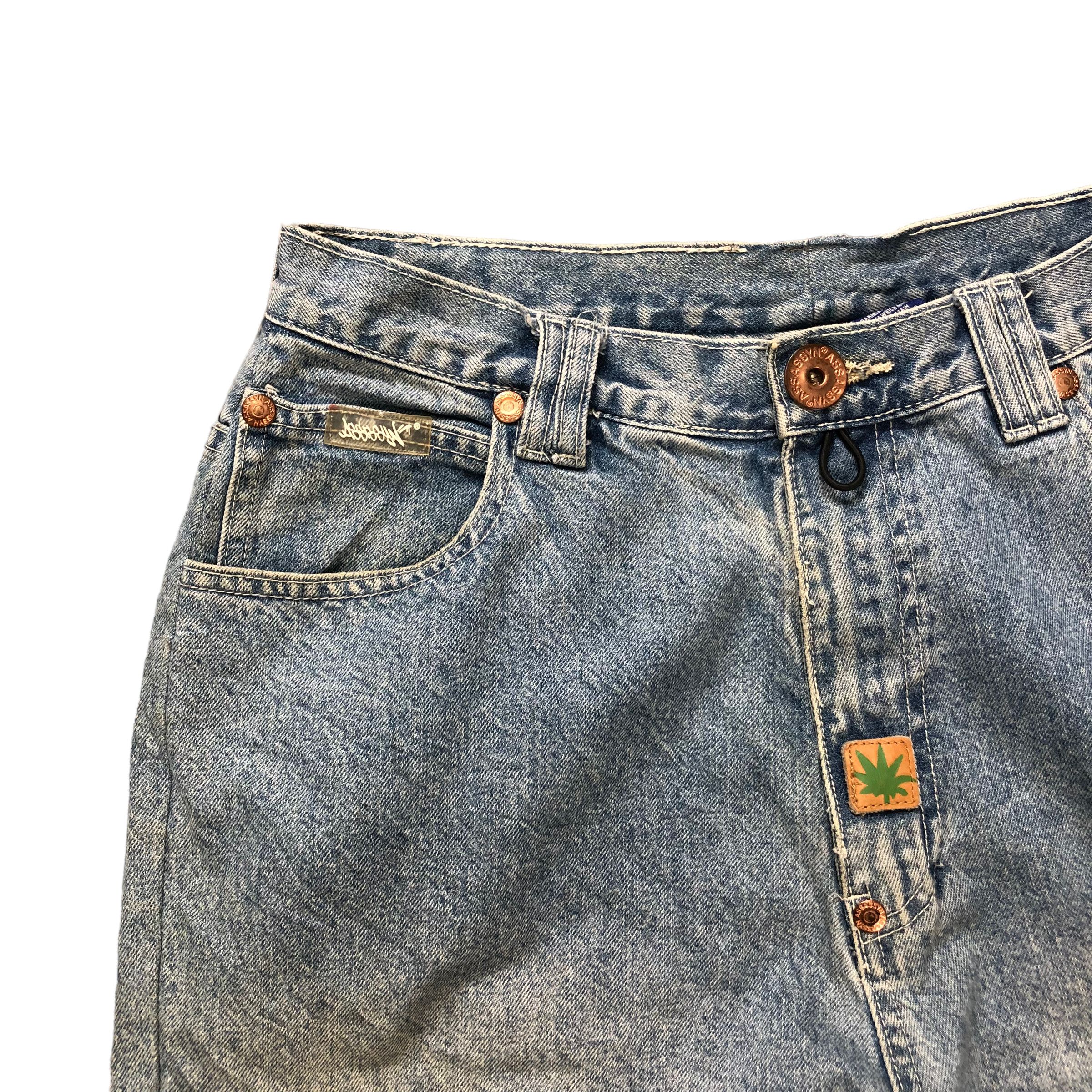 Japanese Brand ASSASSYN JEANZ THA RIDAZ GEAR MARIJUANA LOGO DENIM #6136-220 Size US 31 - 3 Thumbnail