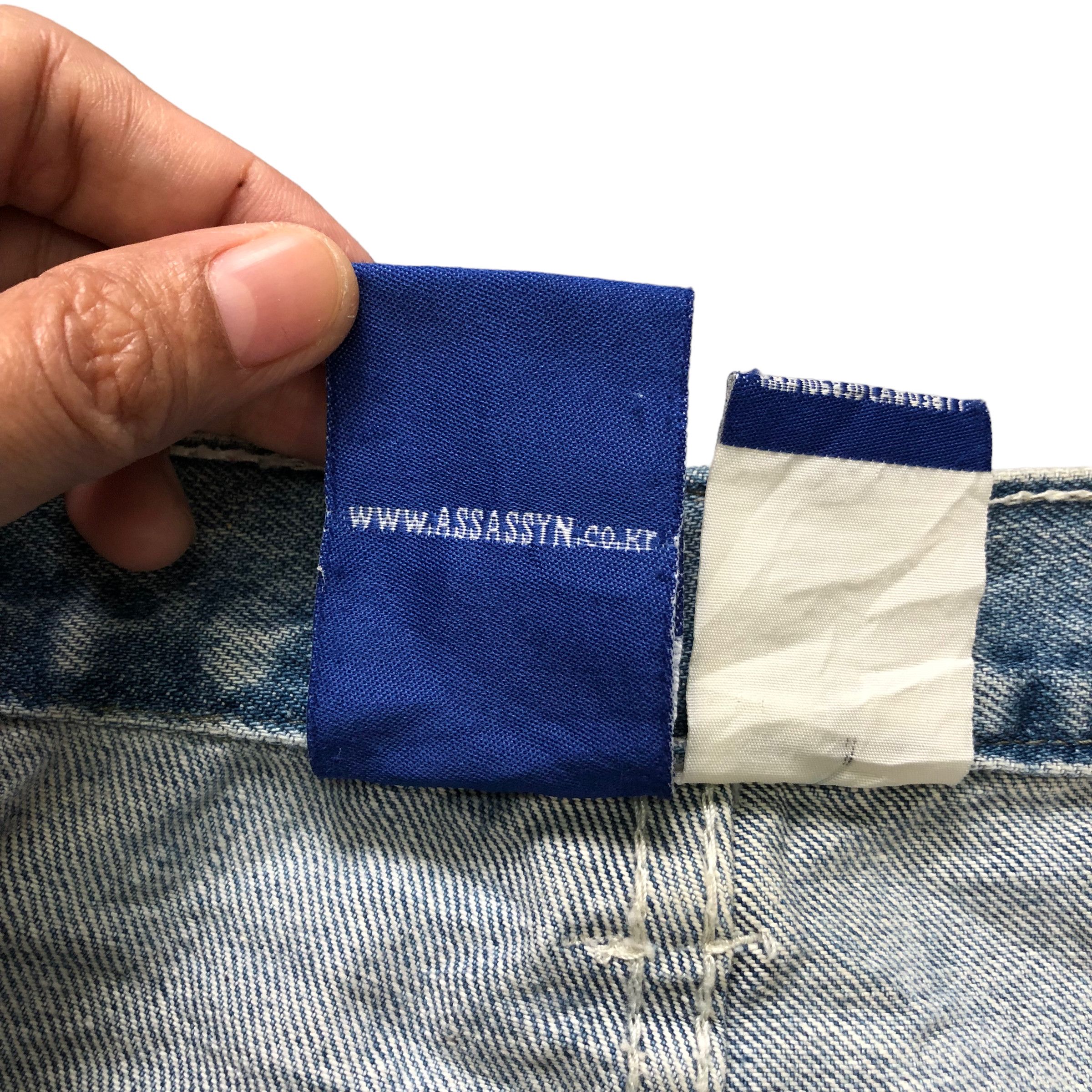 Japanese Brand ASSASSYN JEANZ THA RIDAZ GEAR MARIJUANA LOGO DENIM #6136-220 Size US 31 - 14 Thumbnail