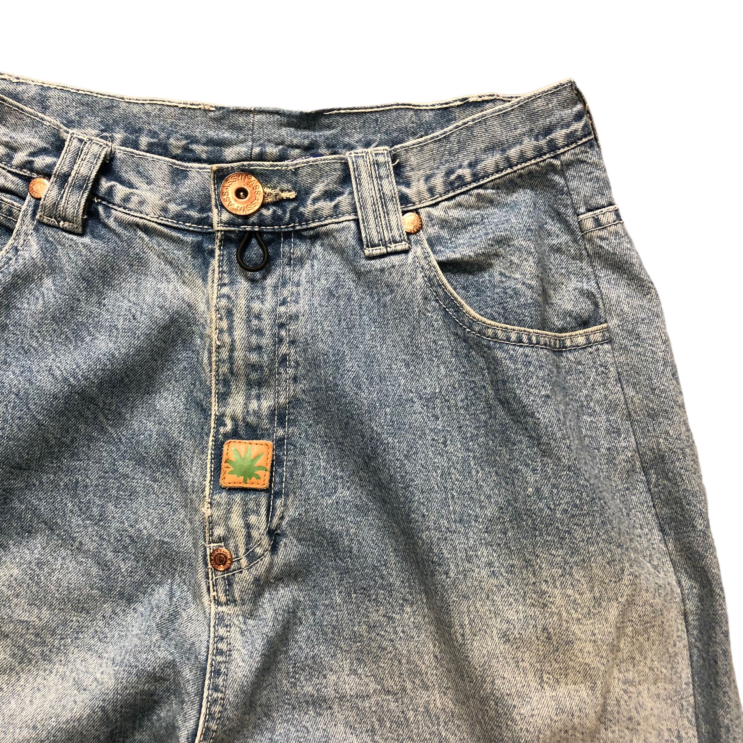 Japanese Brand ASSASSYN JEANZ THA RIDAZ GEAR MARIJUANA LOGO DENIM #6136-220 Size US 31 - 5 Thumbnail