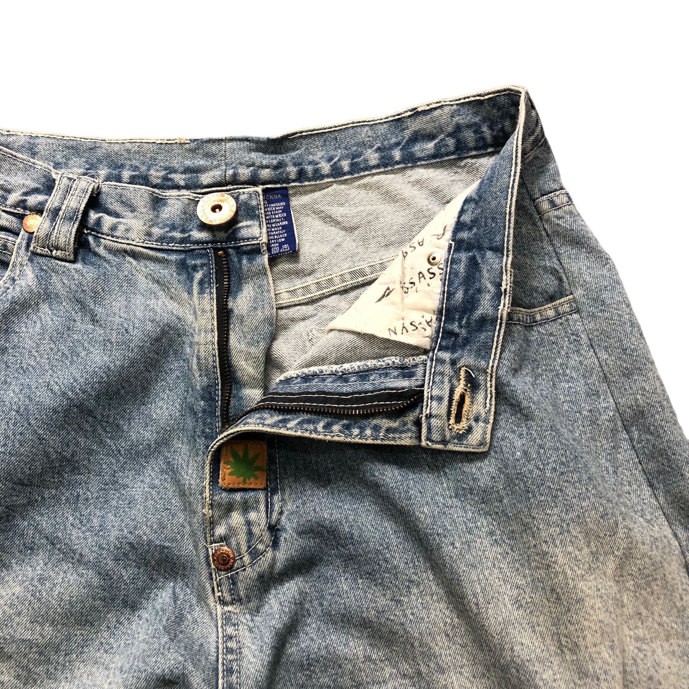 Japanese Brand ASSASSYN JEANZ THA RIDAZ GEAR MARIJUANA LOGO DENIM #6136-220 Size US 31 - 7 Thumbnail