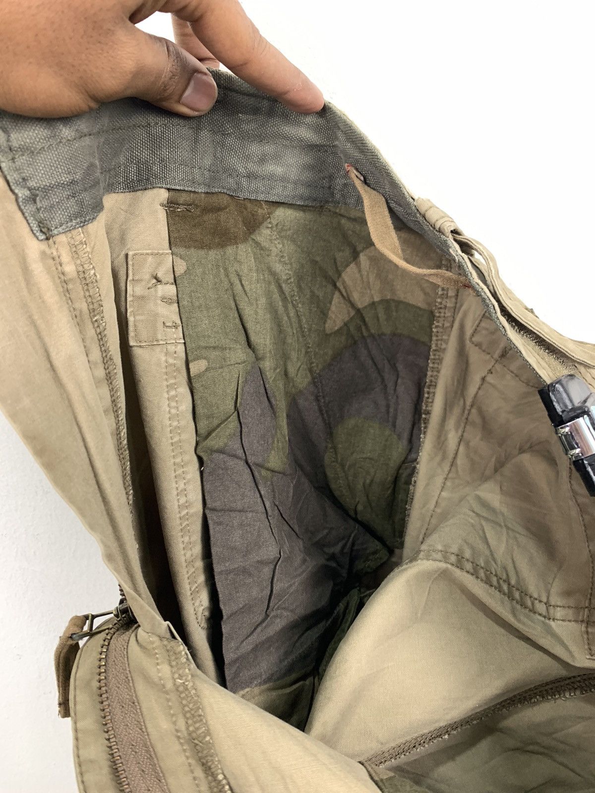 Japanese Brand × Old Navy OLD NAVY Vintag 90s Khaki Baggy 7Pocket Military Cargo Pant Size US 34 / EU 50 - 22 Thumbnail
