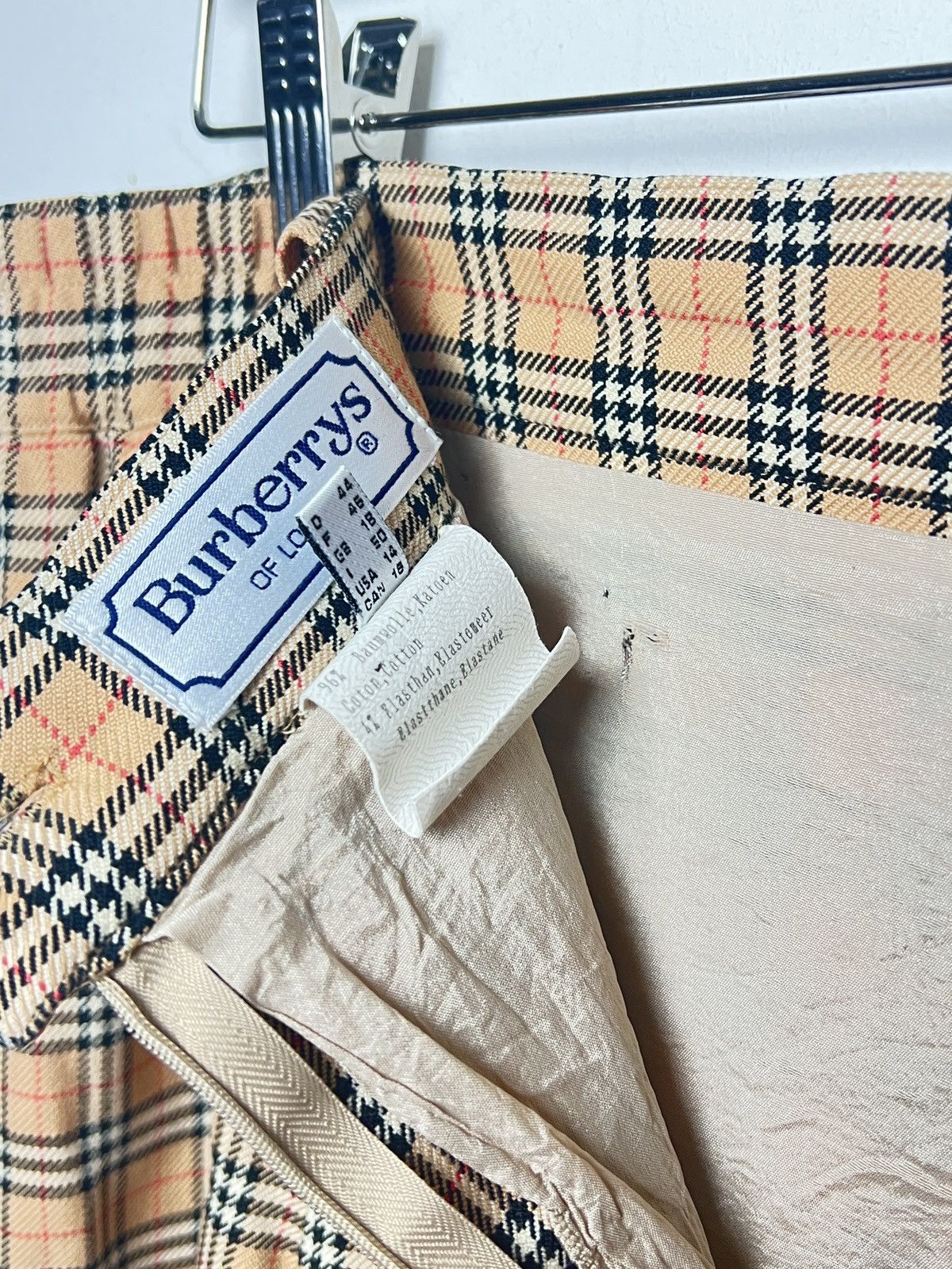 Burberry butberry skirt nova check vintage Size 36" / US 14 / IT 50 - 9 Thumbnail