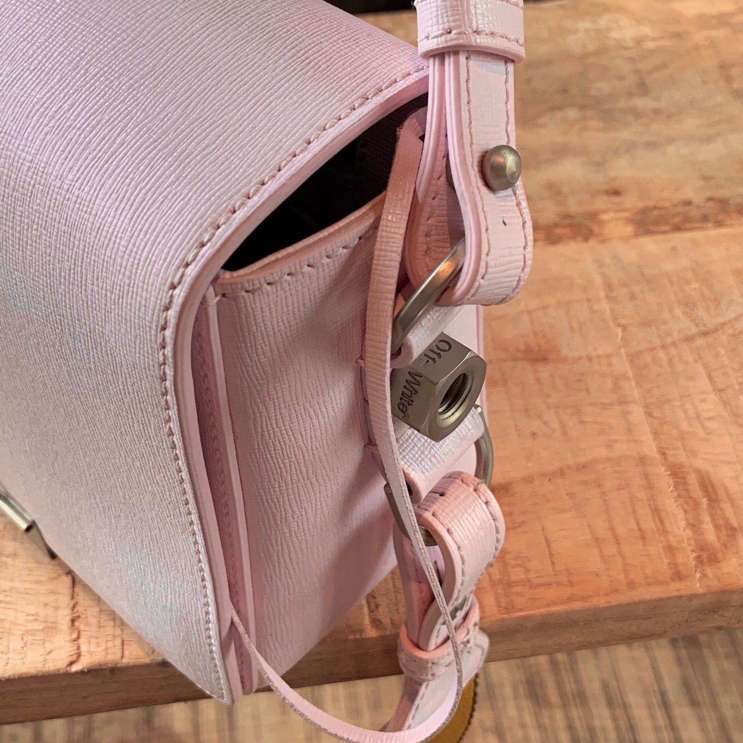 Off-White Off-White Pale Pink Binder Clip Leather Bag Size ONE SIZE - 7 Thumbnail
