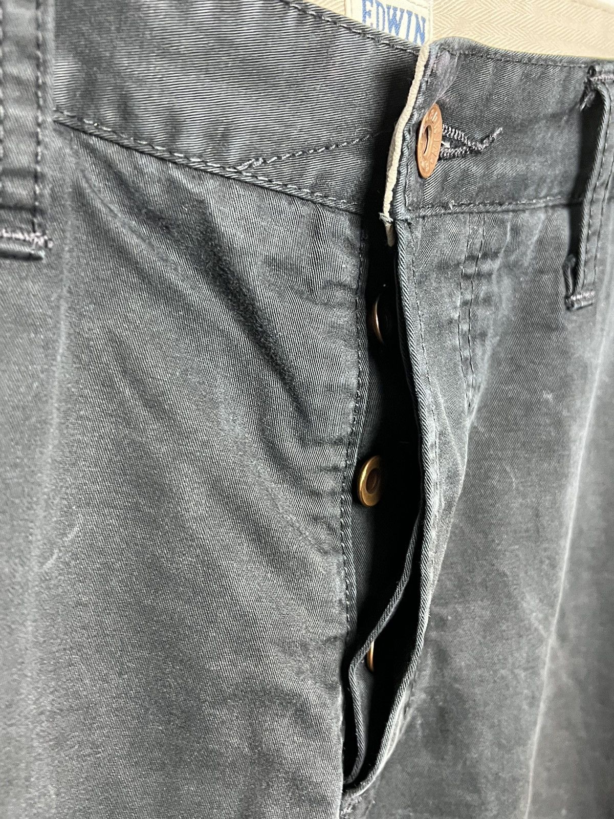 Edwin edwin y2k japan trashed cropped pants Size US 33 - 12 Thumbnail