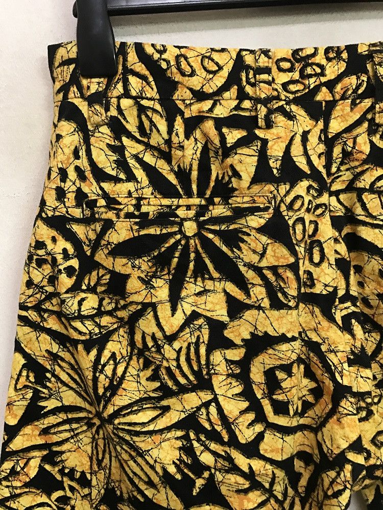 Johnbull Vintage JOHNBULL Floral Short Size US 31 - 9 Thumbnail