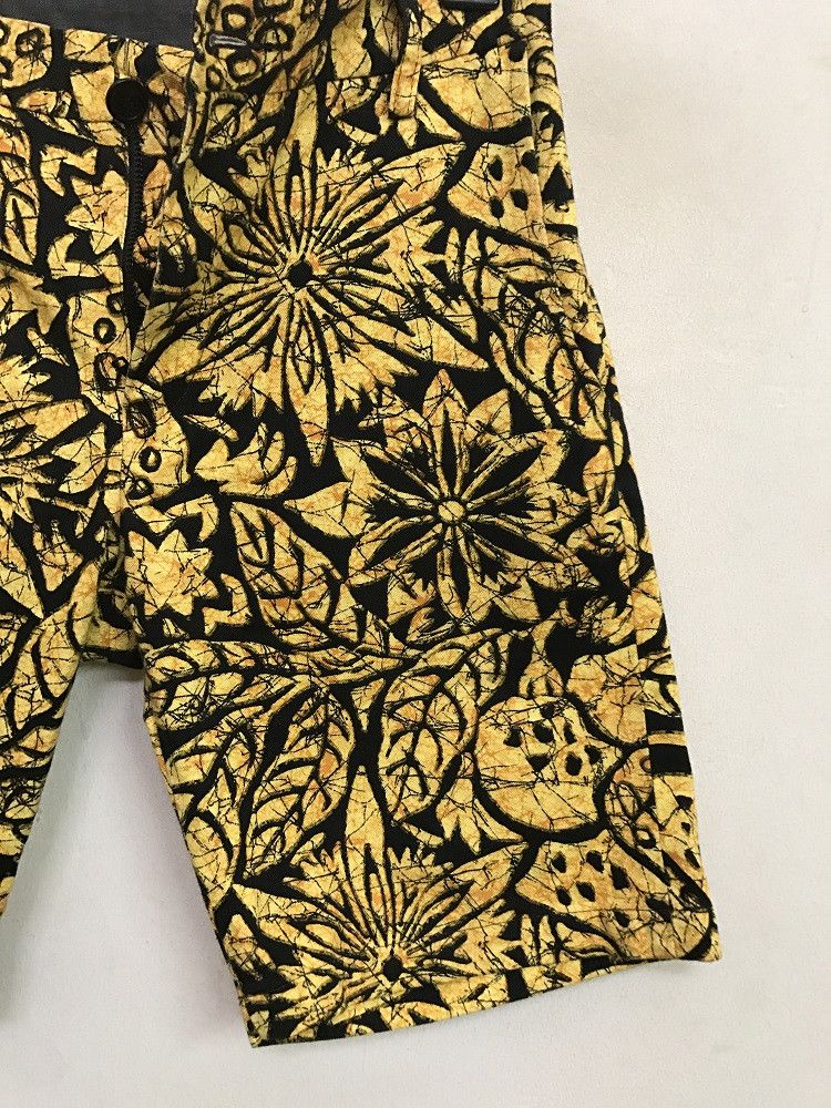 Johnbull Vintage JOHNBULL Floral Short Size US 31 - 7 Thumbnail
