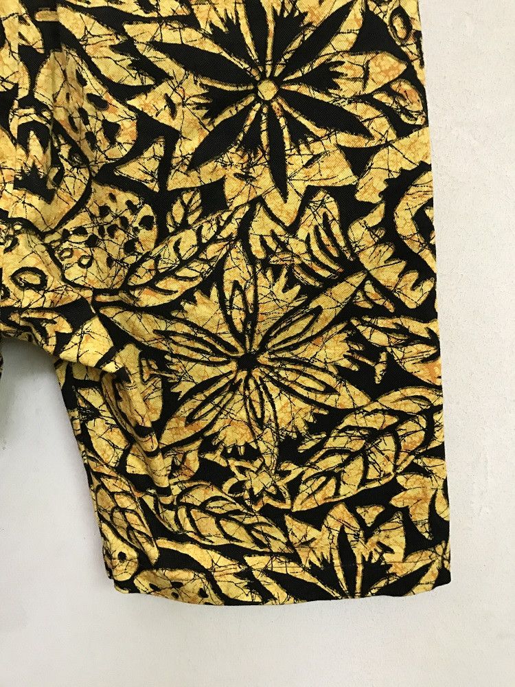 Johnbull Vintage JOHNBULL Floral Short Size US 31 - 11 Thumbnail