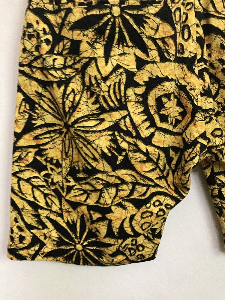 Johnbull Vintage JOHNBULL Floral Short Size US 31 - 12 Thumbnail