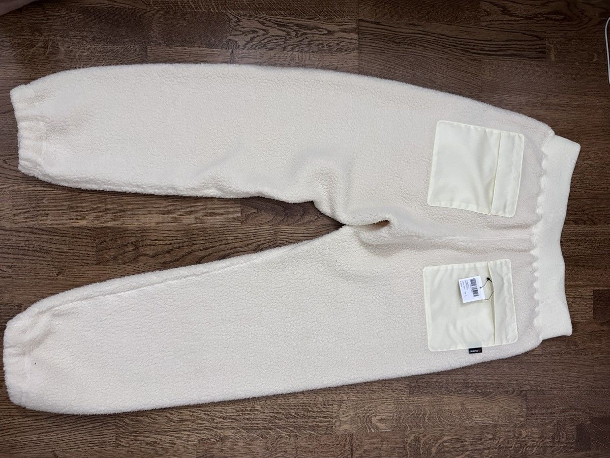 Undercover Undercover fluffy pants joggers Size US 32 / EU 48 - 2 Thumbnail