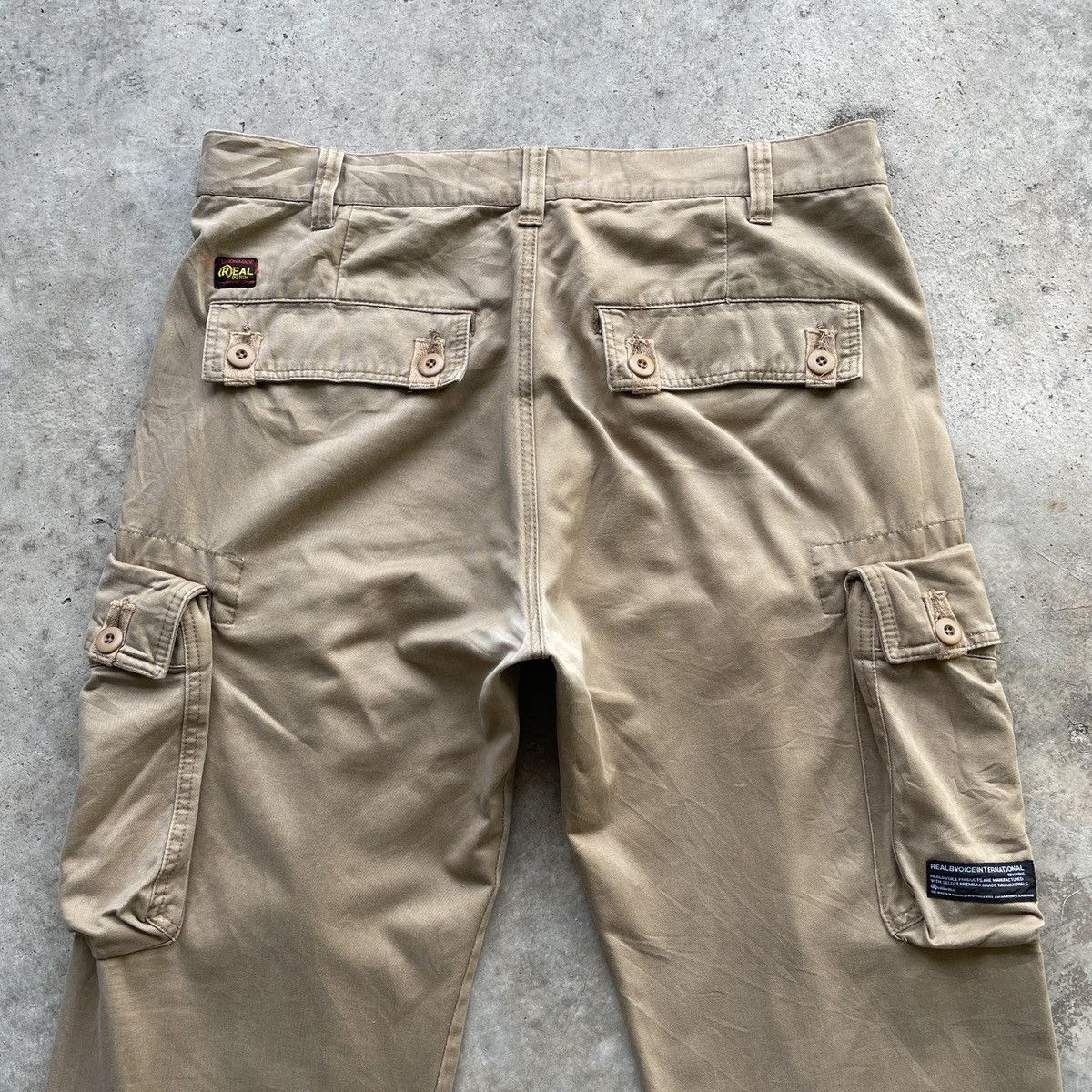 Japanese Brand Vintage RealBvoice Utility Big Pocket Tactical Cargo Pants Size US 34 / EU 50 - 15 Thumbnail