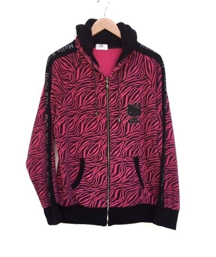 Japanese Brand 🔥Hello Kitty Nice Hoodies Sweatshirts Size US M / EU 48-50 / 2 - 1 Thumbnail