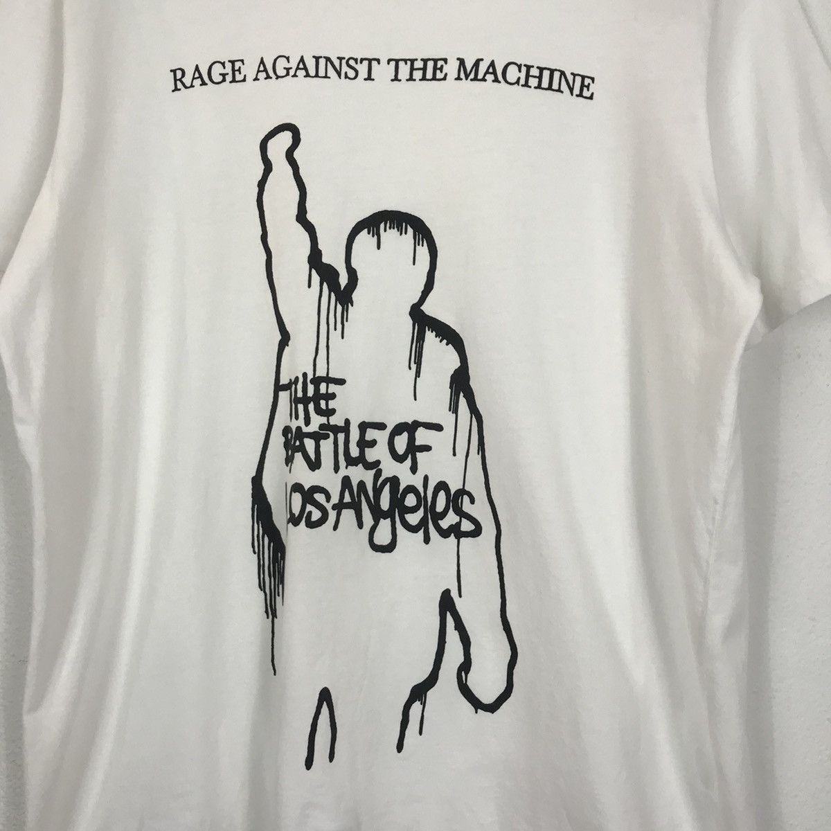 Rage Against The Machine 💣OFFER Vtg RAGE AGAINST THE MACHINE Band T-shirt Size US L / EU 52-54 / 3 - 2 Thumbnail