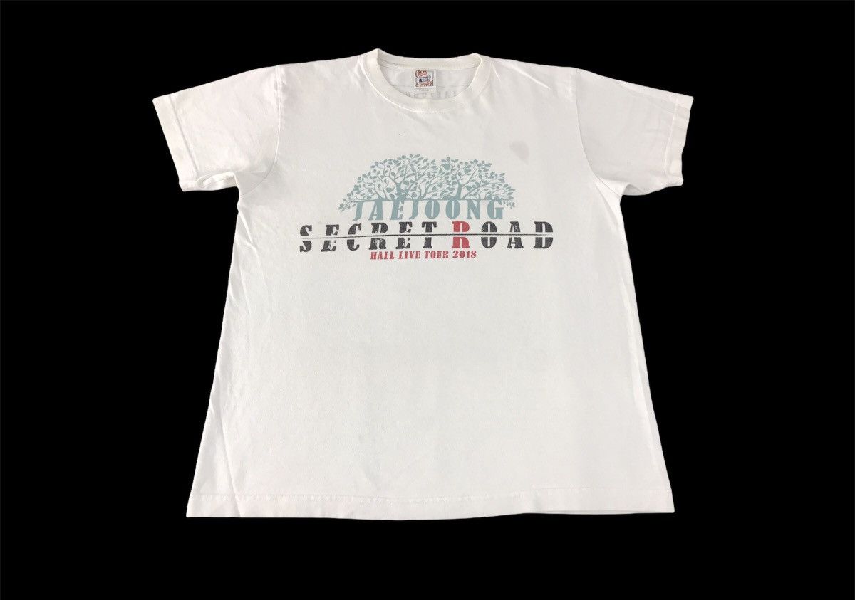 Band Tees Jaejoong Secret Road Hall Live 2018 Tour Korean Band Kpop Size L / US 10 / IT 46 - 1 Thumbnail