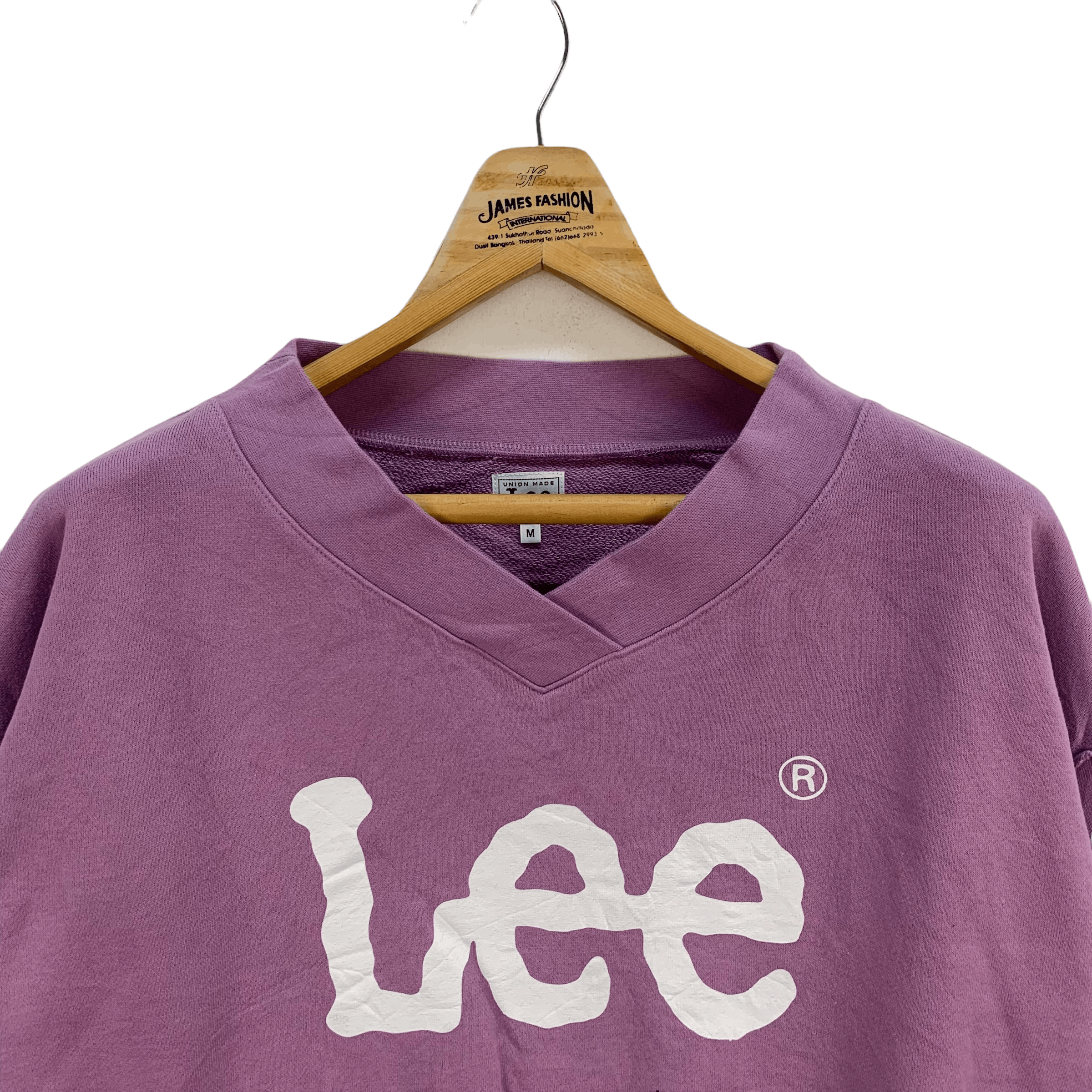 Lee Lee Big Logo Women's Cropped Sweatshirts #3892-135 Size ONE SIZE - 2 Thumbnail