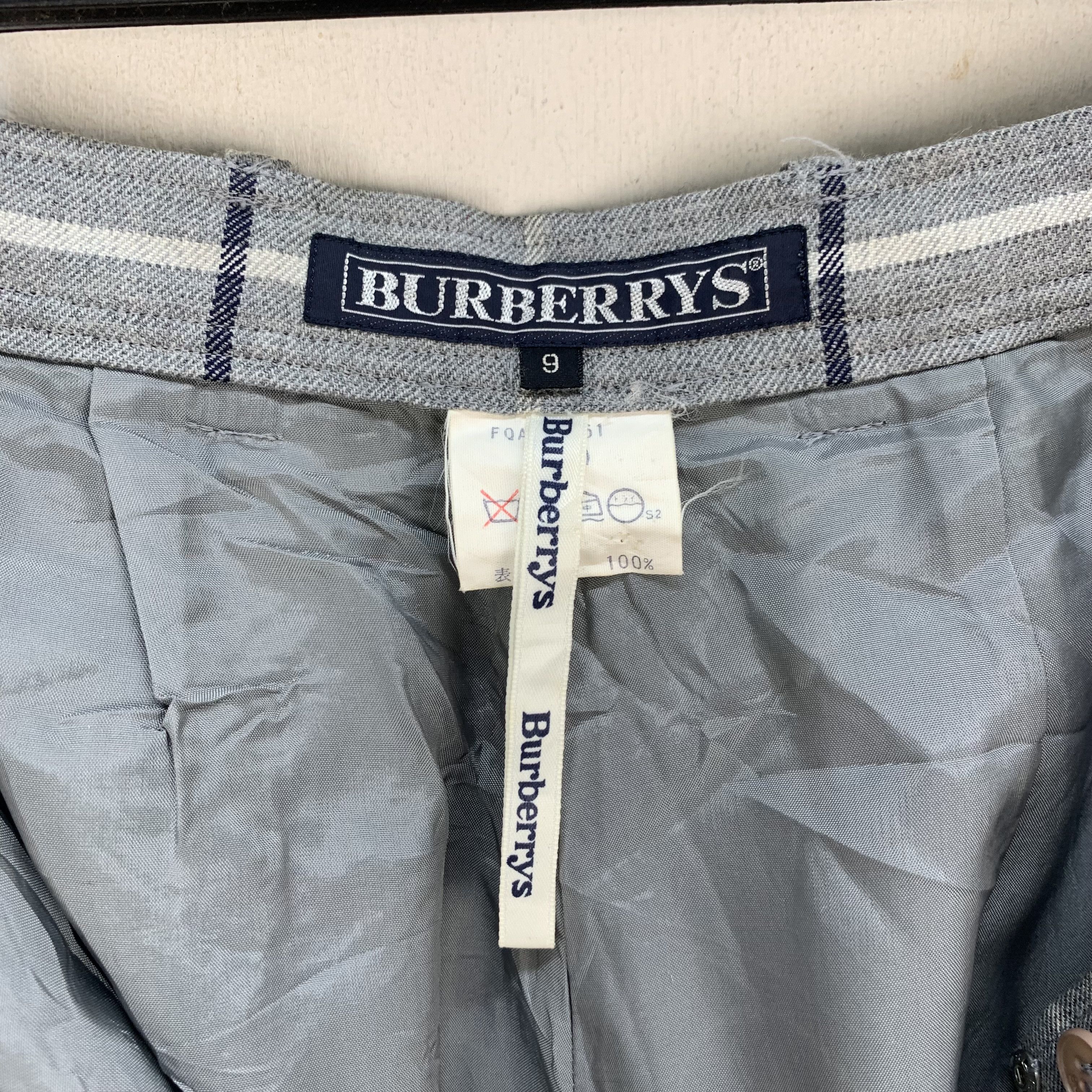 Burberry Burberrys Checked Trousers / Pants #3937-136 Size 26" / US 2 / IT 38 - 17 Thumbnail