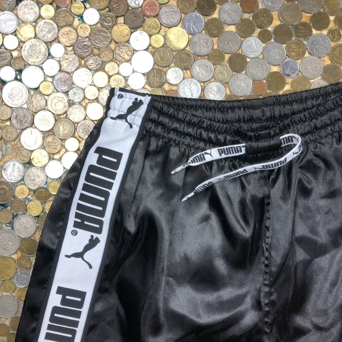 Puma × Vintage Puma Vintage shorts Size US 28 / EU 44 - 2 Thumbnail