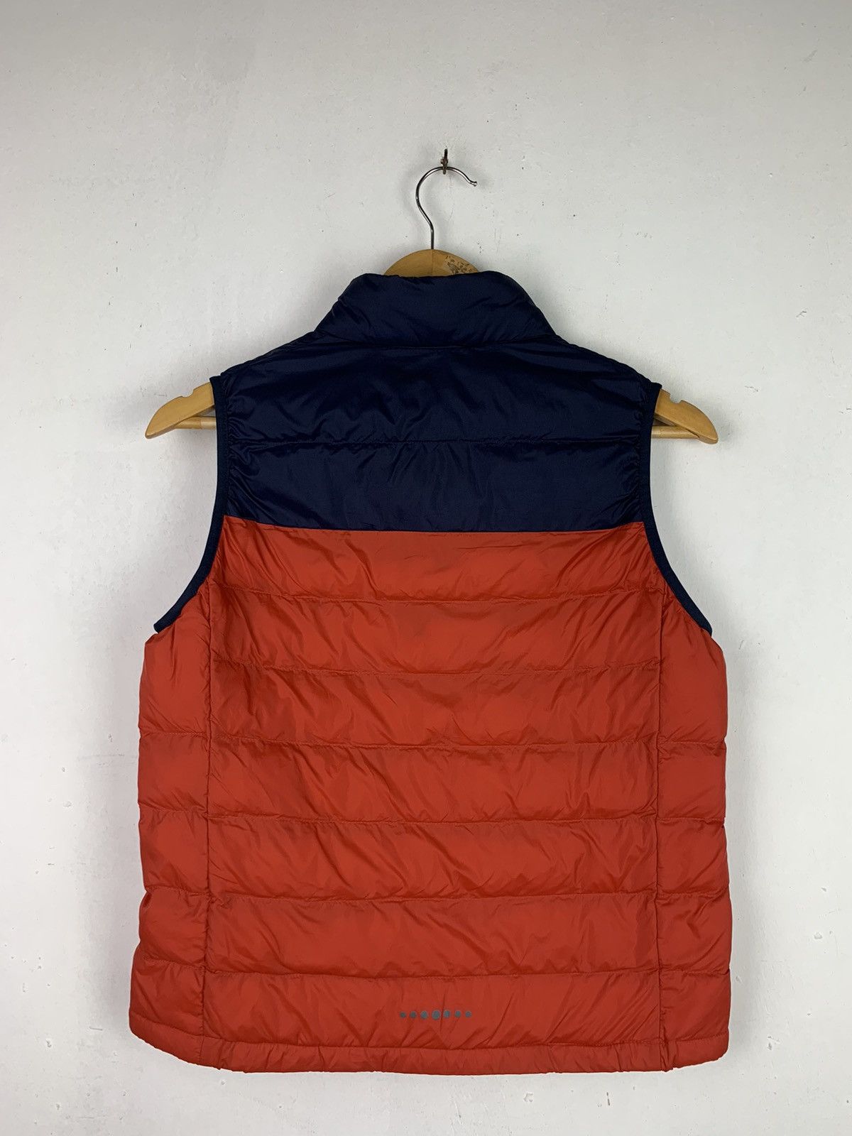 Uniqlo × Vintage Vintage Uniqlo sleeveless Vest Size US S / EU 44-46 / 1 - 8 Thumbnail