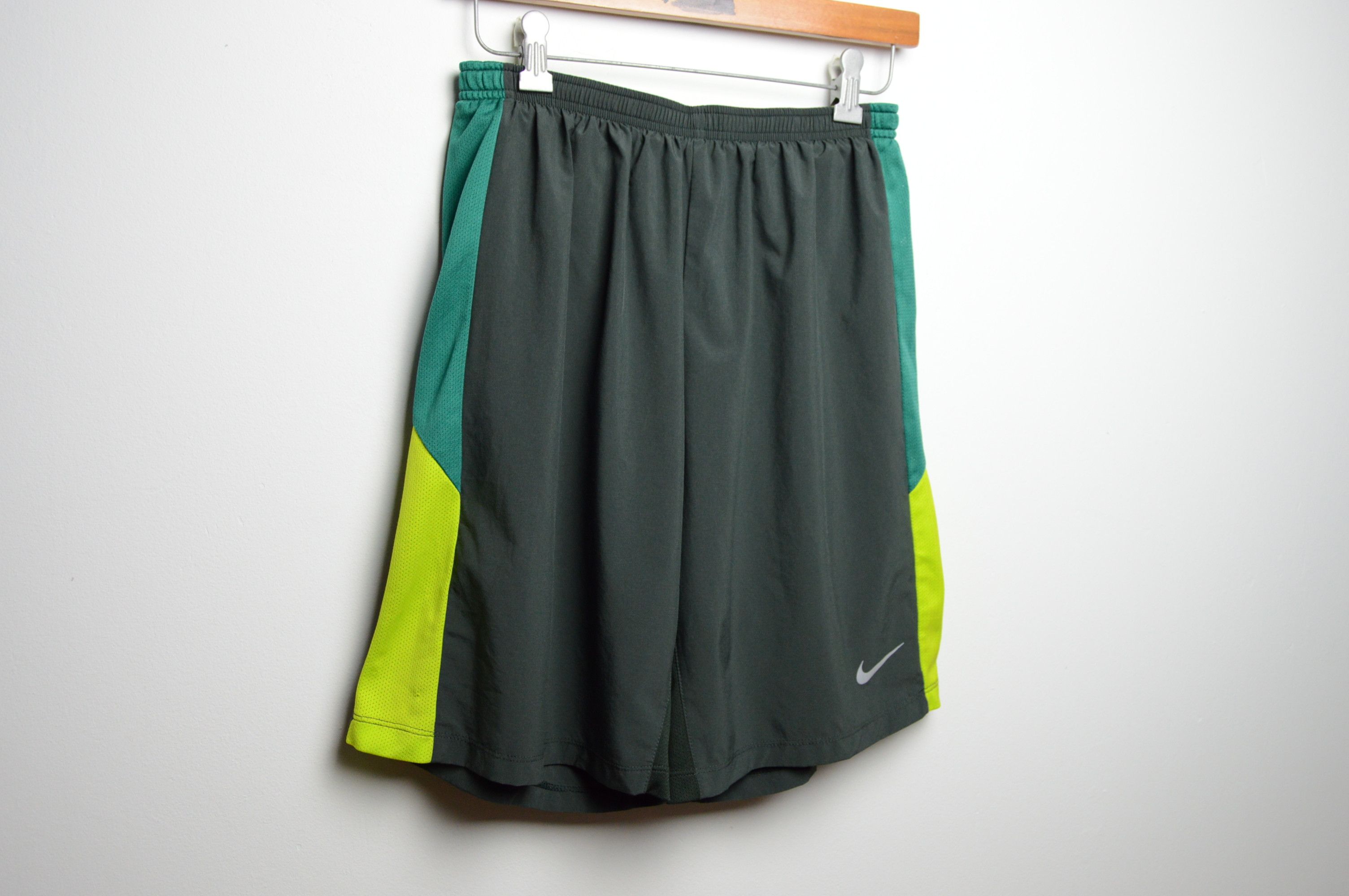 Nike nike dri-fit running shorts Size US 32 / EU 48 - 1 Thumbnail