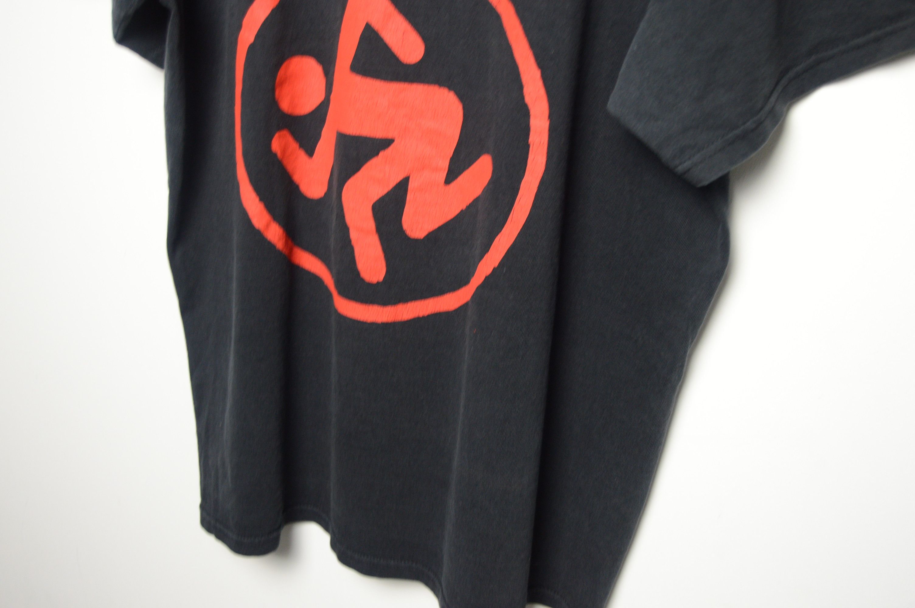 Band Tees D.R.I. y2k violent pacification t shirt Size US L / EU 52-54 / 3 - 9 Thumbnail