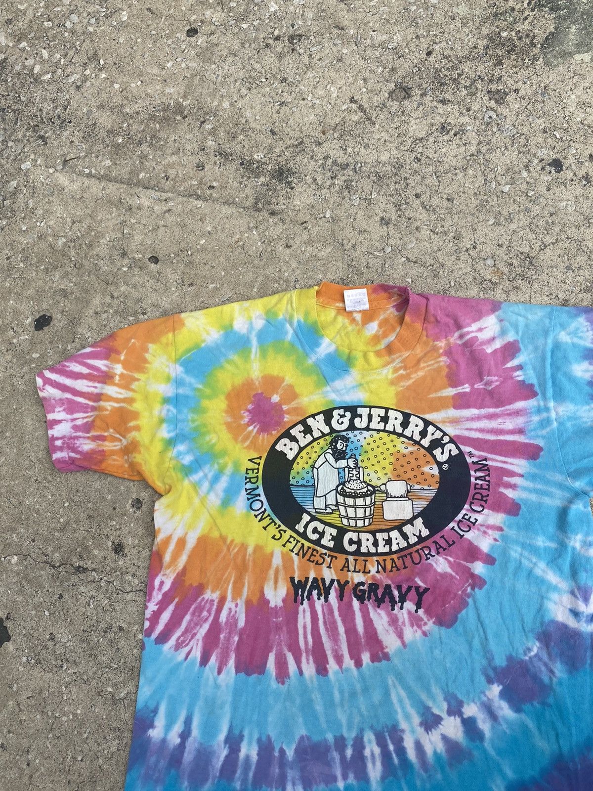 Vintage 90’s Ben and Jerry’s TyeDye Single Stitch Tee Size US L / EU 52-54 / 3 - 1 Thumbnail
