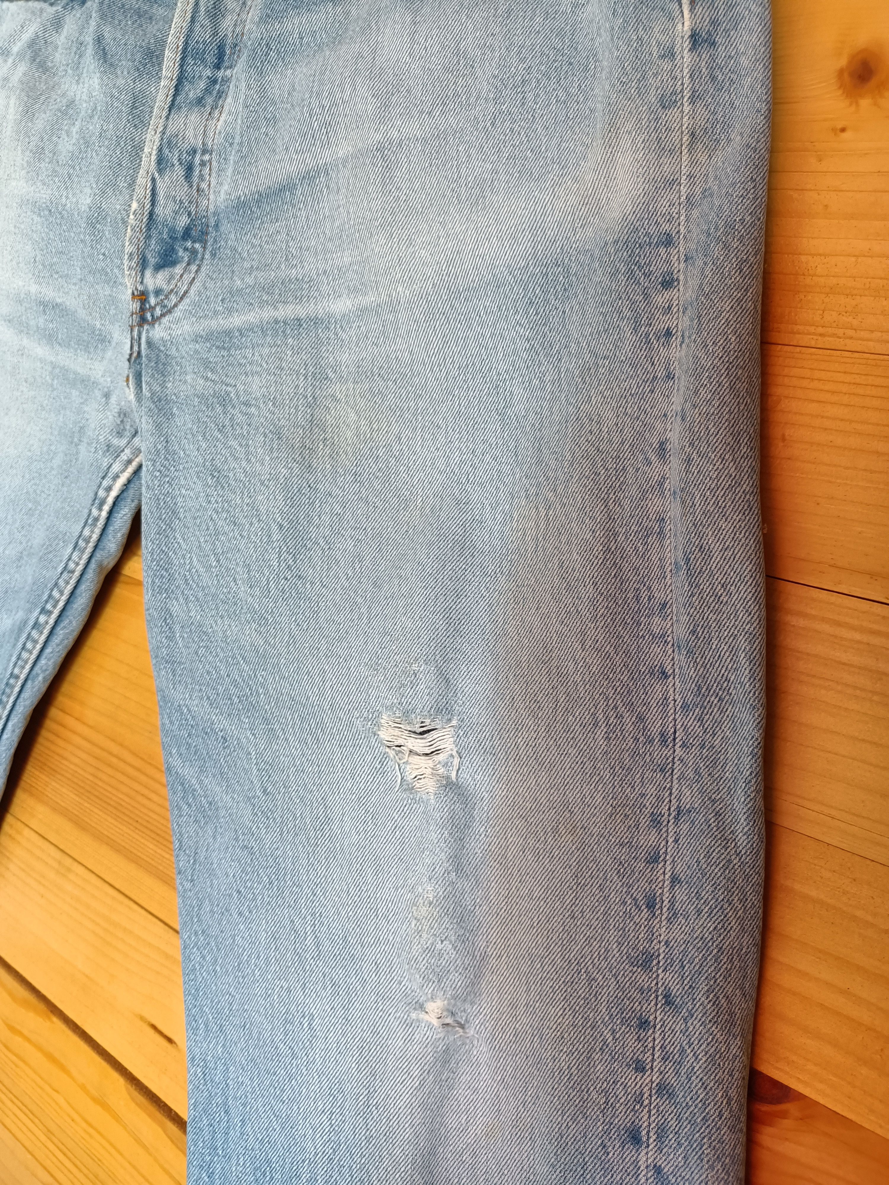 Levi's Offernow🔥Vintage Levis 501 Distressed Jeans Size US 34 / EU 50 - 5 Thumbnail