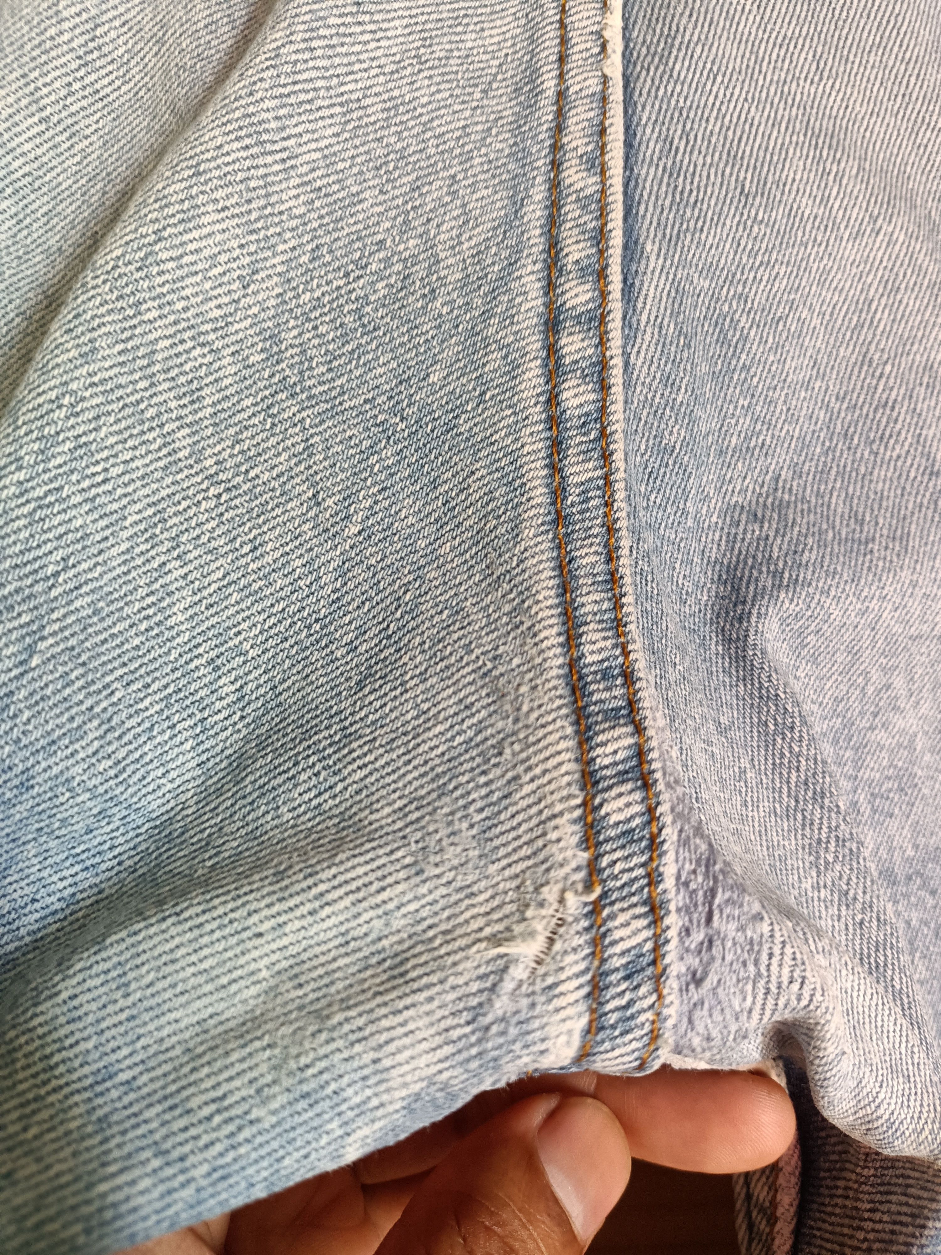 Levi's Offernow🔥Vintage Levis 501 Distressed Jeans Size US 34 / EU 50 - 9 Thumbnail