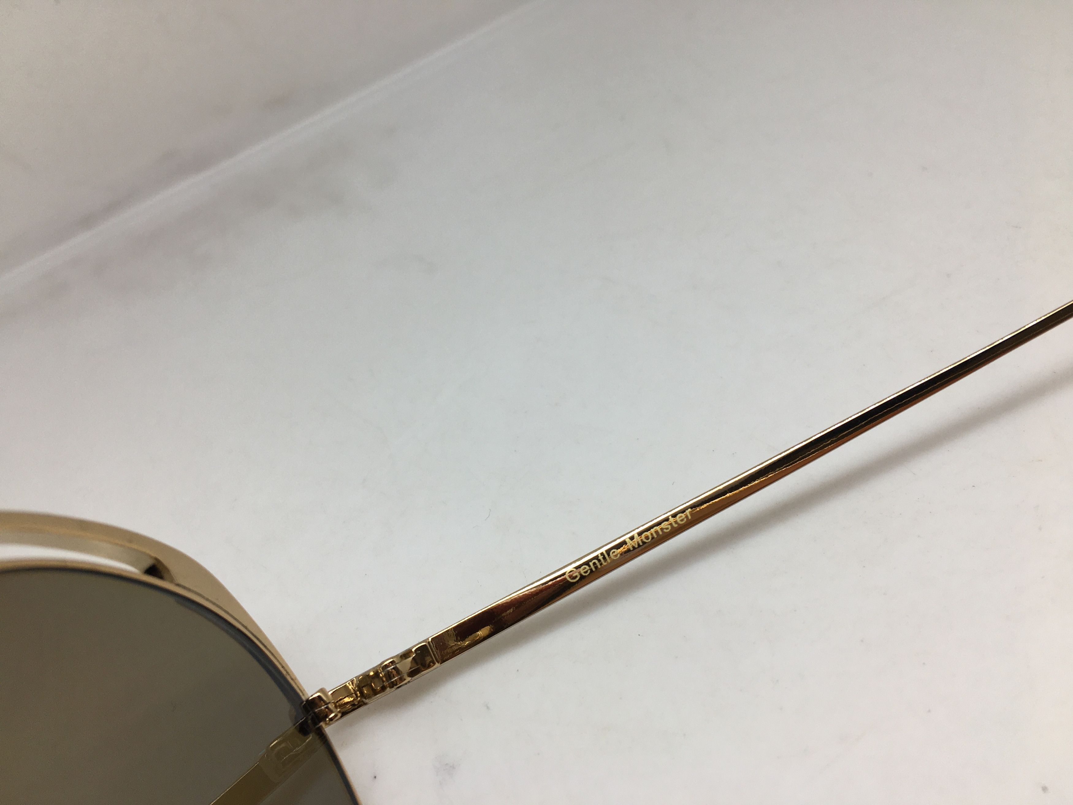 Gentle Monster Gentle Monster MOD GMVIVI KO 131 Sunglasses Frame Size ONE SIZE - 4 Thumbnail