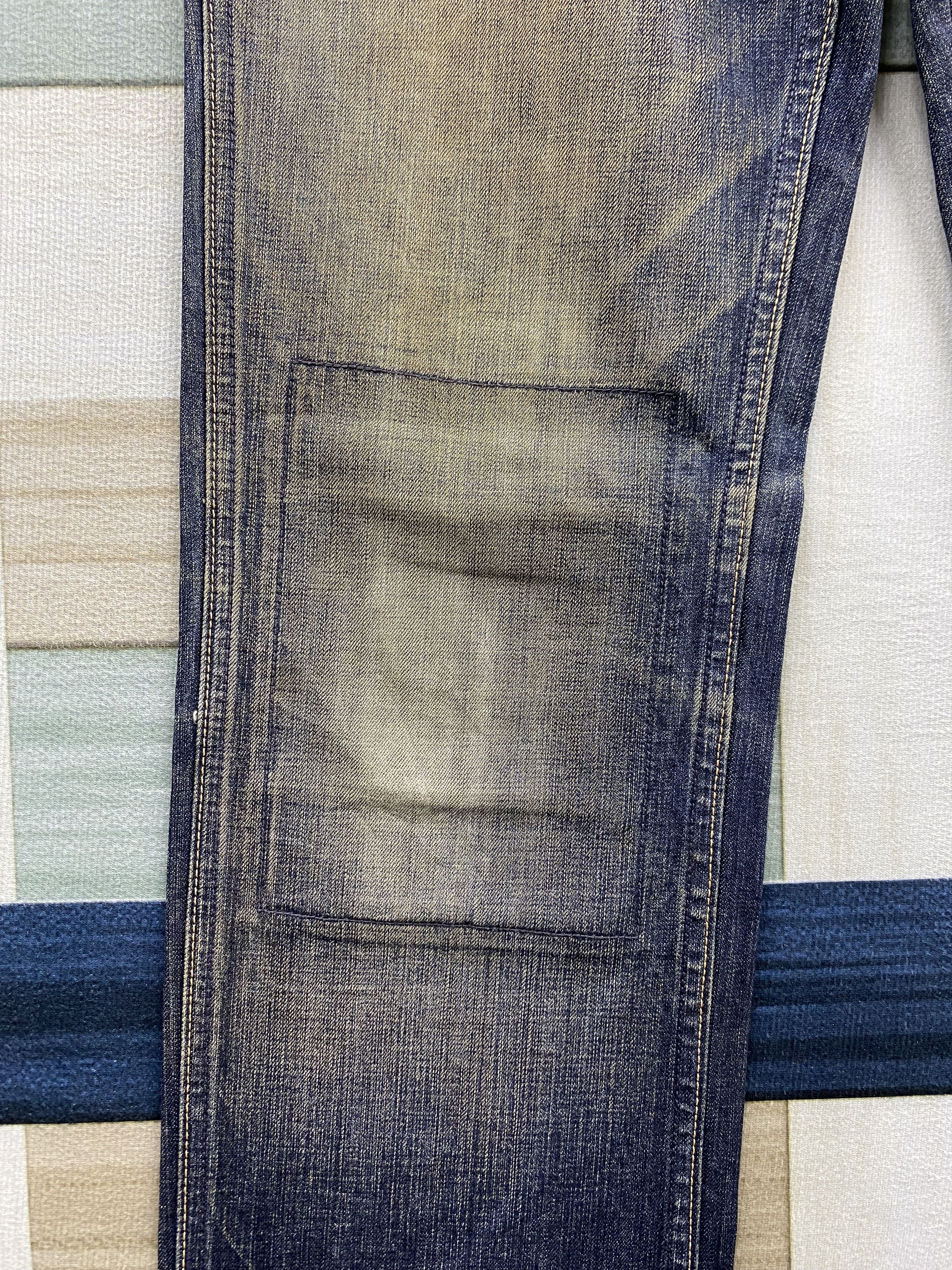 Gap Vintage Gap Distress Rusty Fade Blue Denim Jean Size US 31 - 12 Thumbnail
