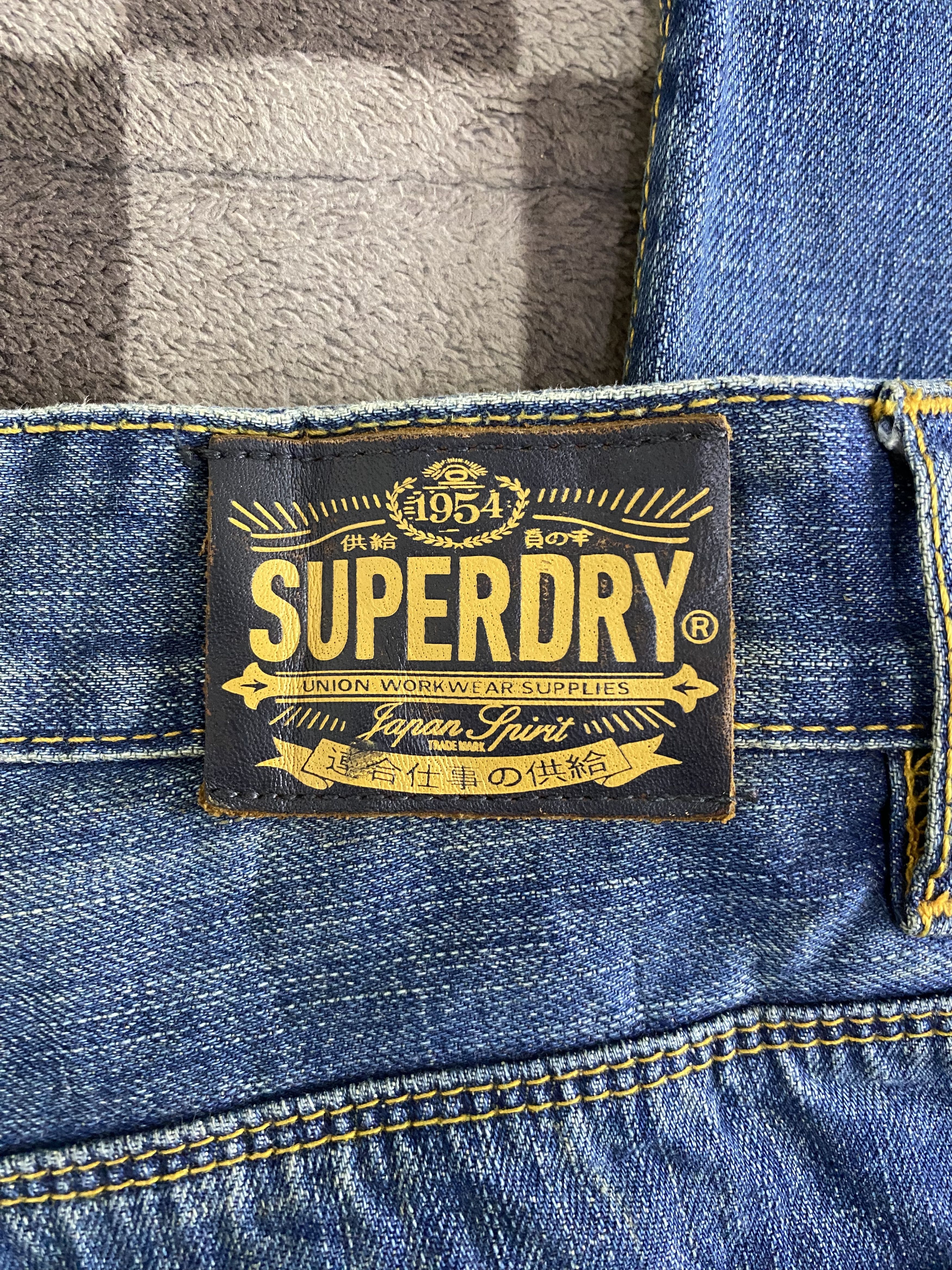 Superdry Japanese Brand Superdry Light Distress Fade Blue Denim Jean Size US 34 / EU 50 - 5 Thumbnail